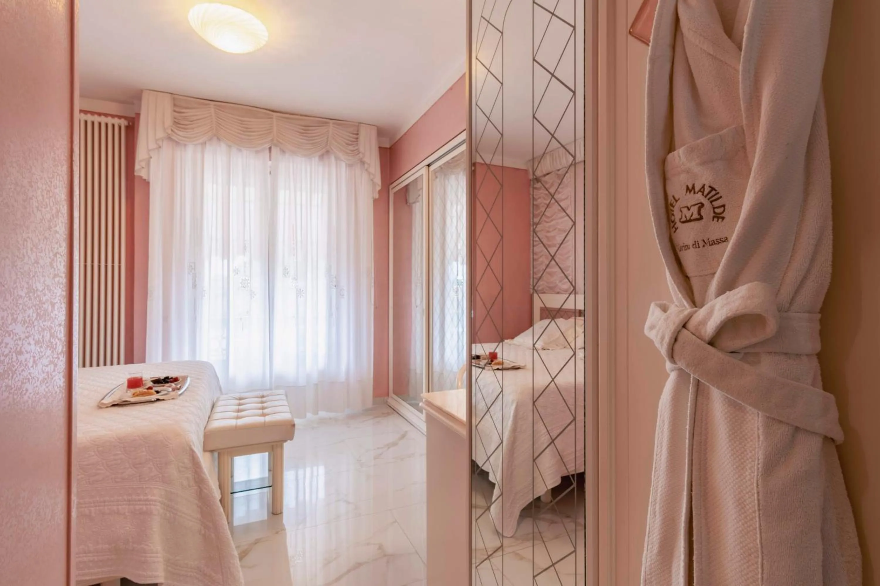 Bedroom, Bed in Hotel Matilde