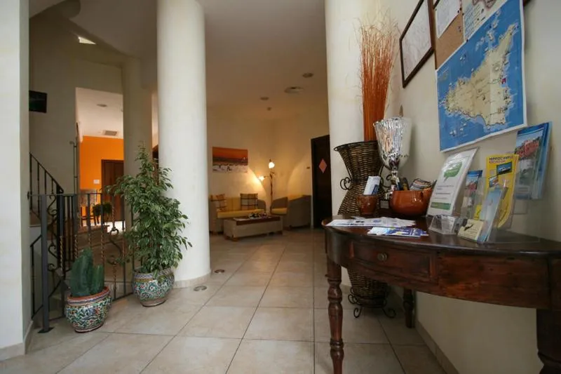 Lobby or reception in Zingaro Hotel