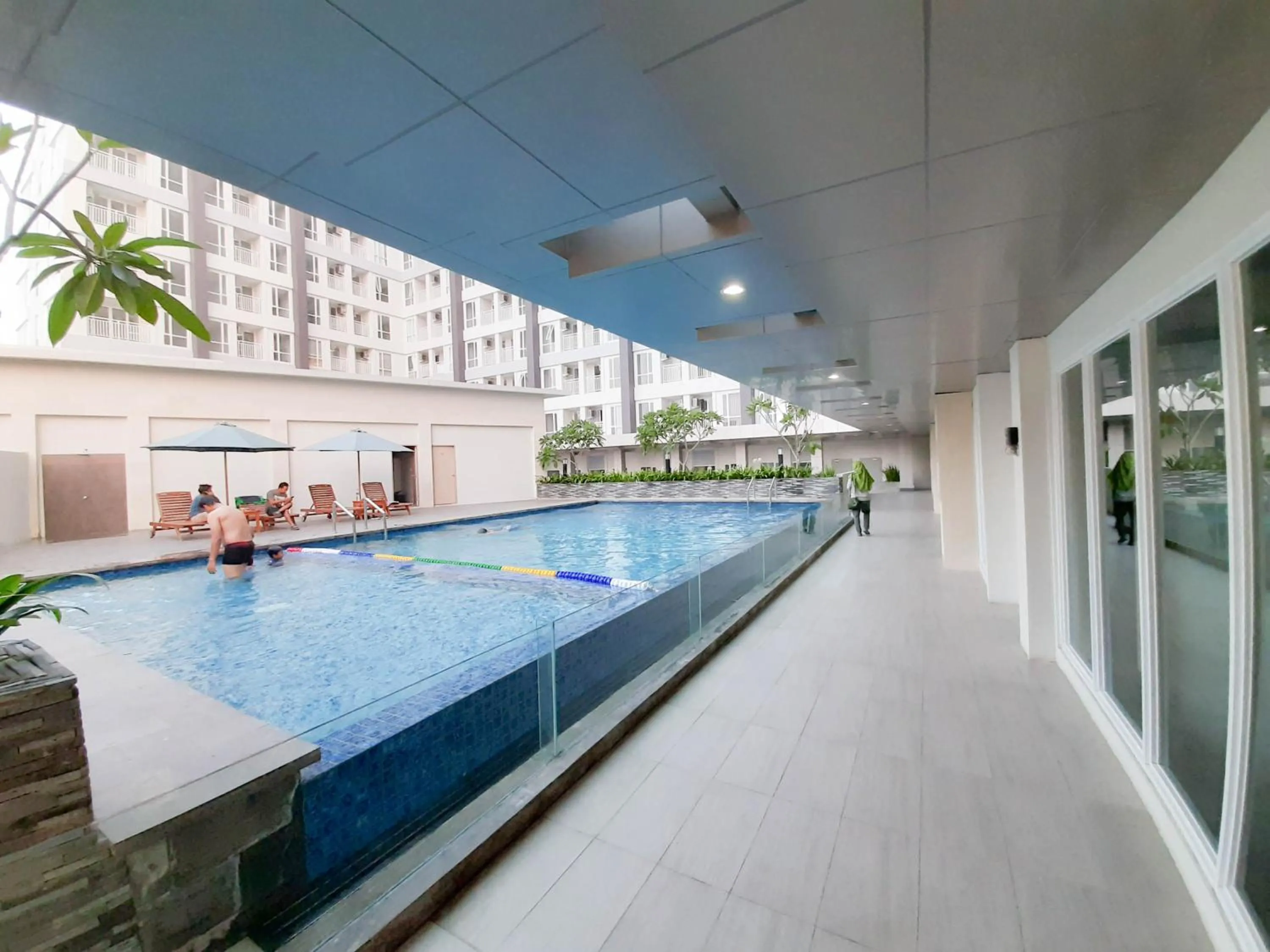 Swimming pool in Apartemen Taman Melati Sinduadi By NGINAP
