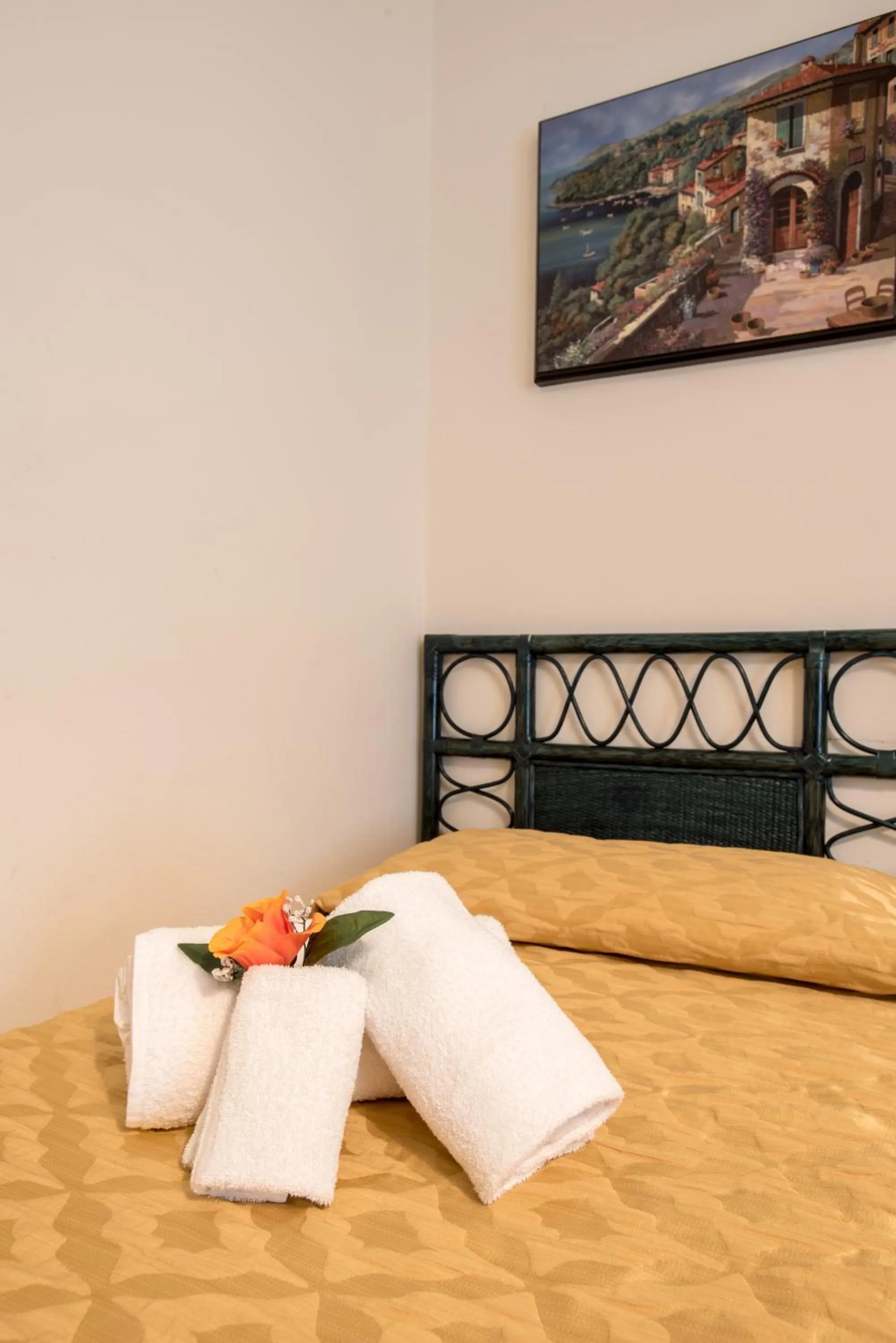 Decorative detail, Bed in Hotel Kyrton