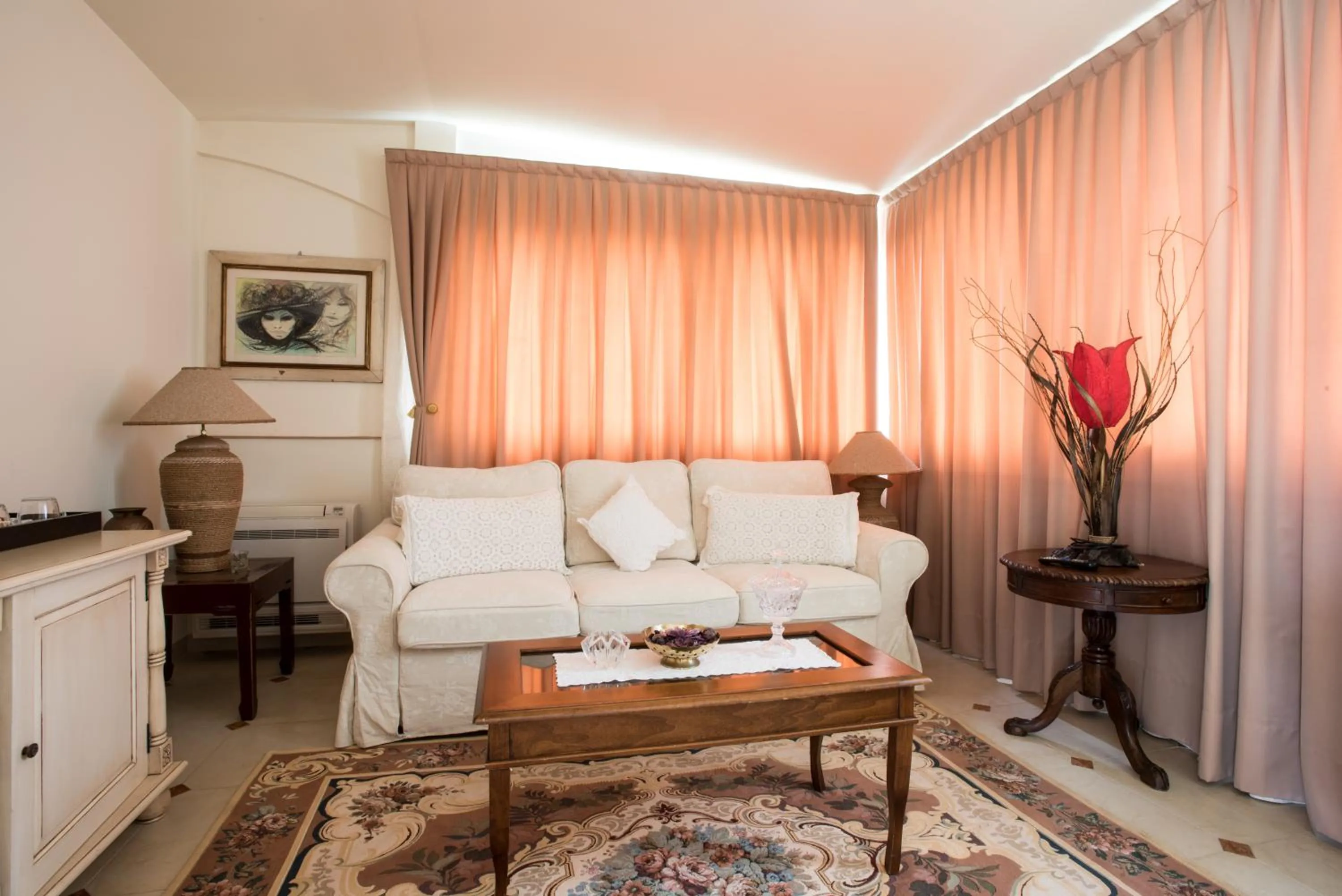 Dining area in Hotel Kyrton