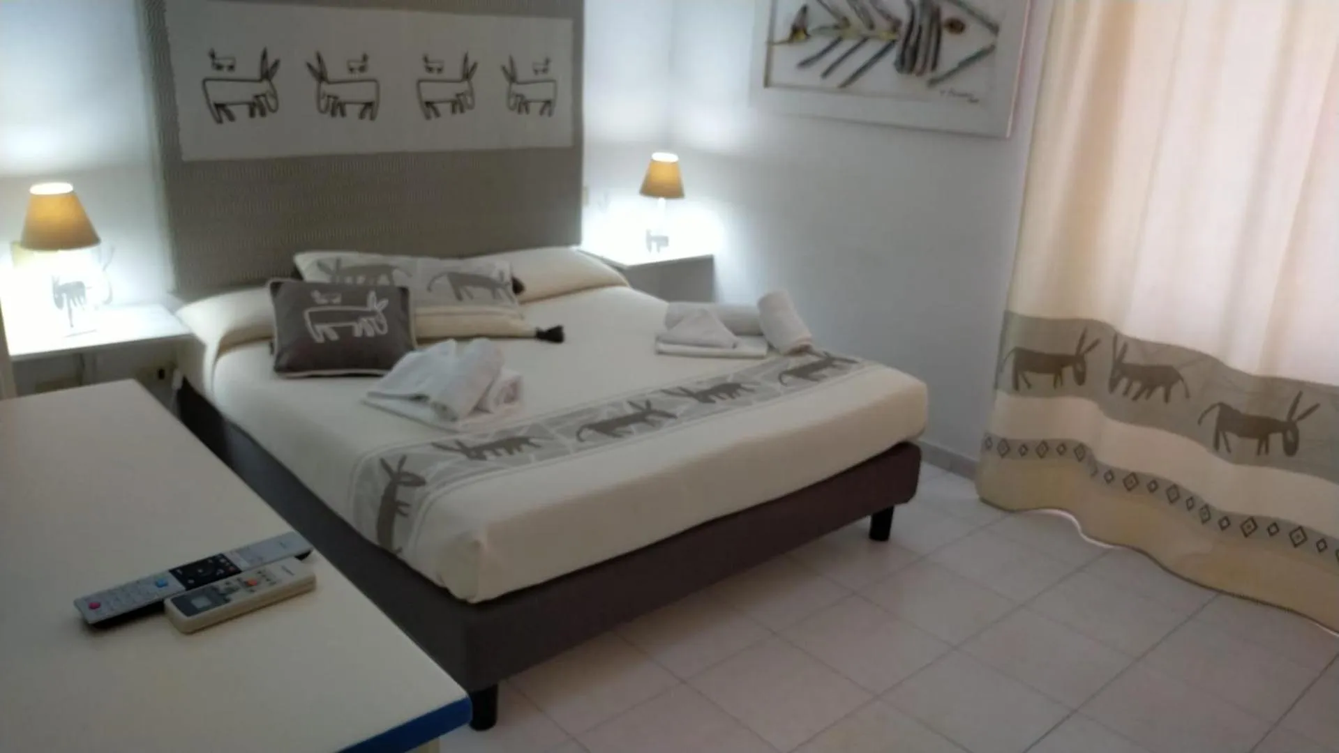 Bed in Hotel Canne al Vento