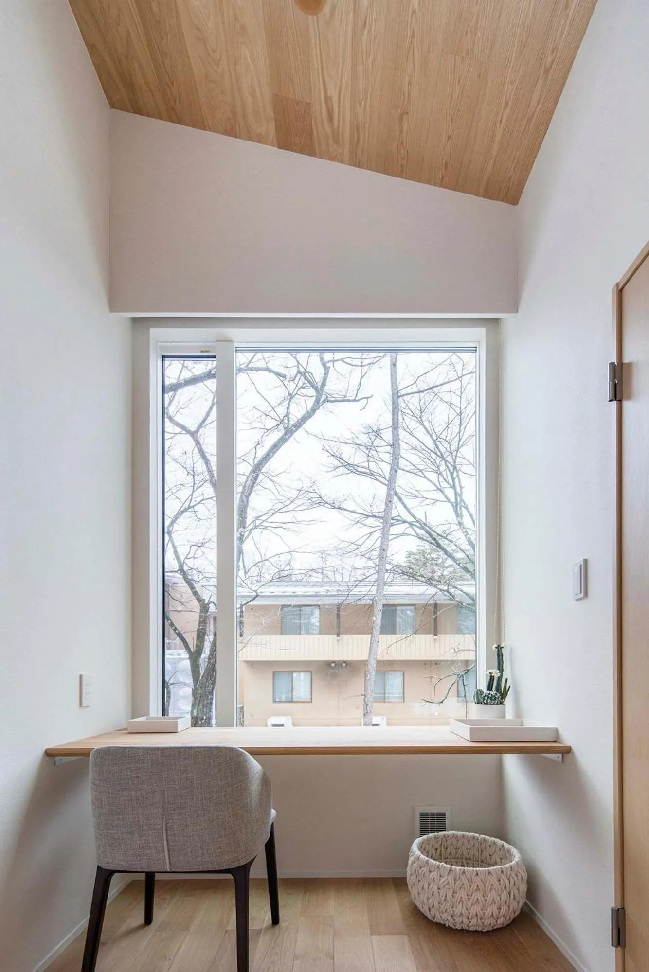 Bedroom in Kairos by the Mountain by The Hakuba Collection