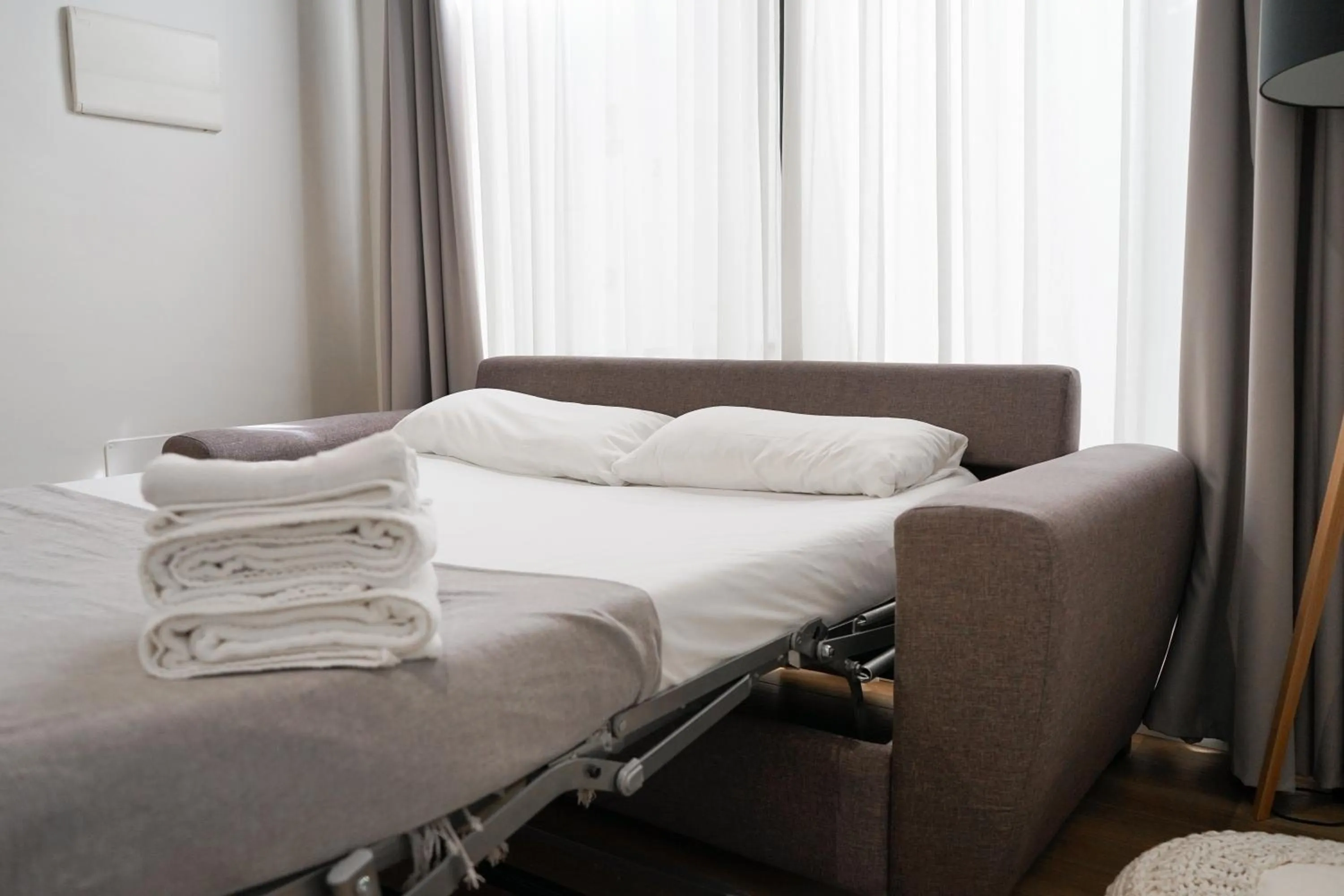 Bed in Aqua Apartments Málaga