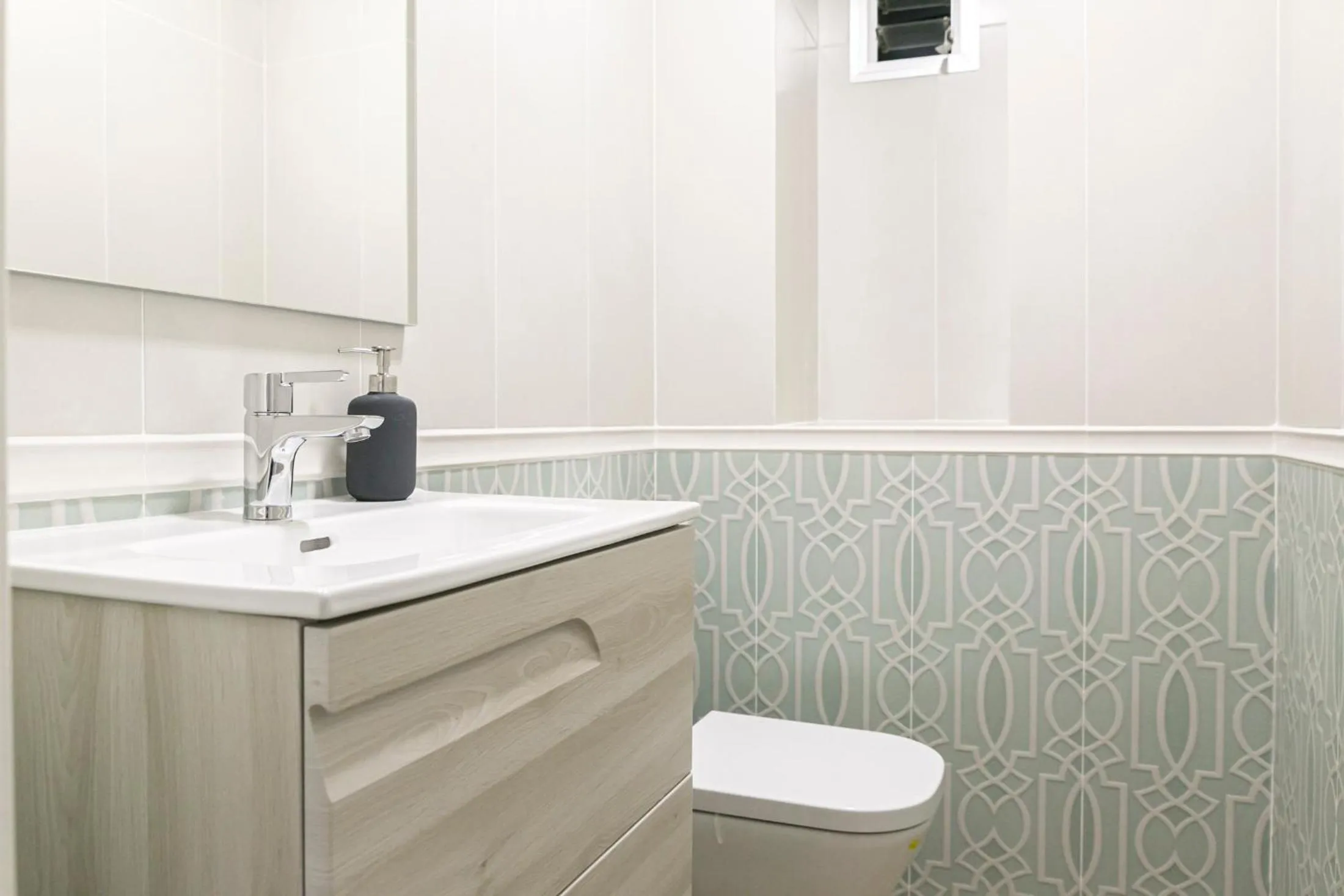 Bathroom in Aqua Apartments Málaga