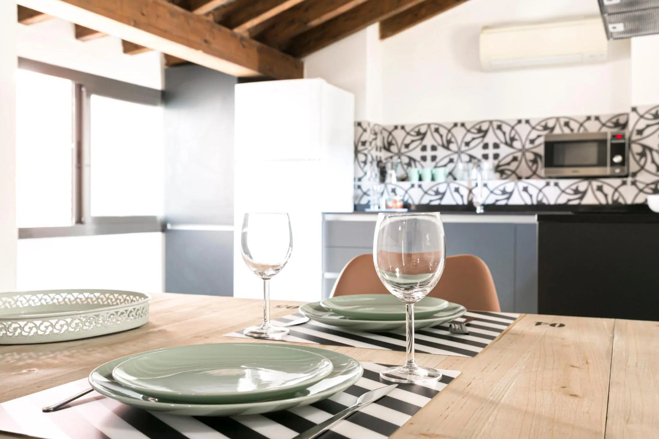 Kitchen or kitchenette in Aqua Apartments Málaga