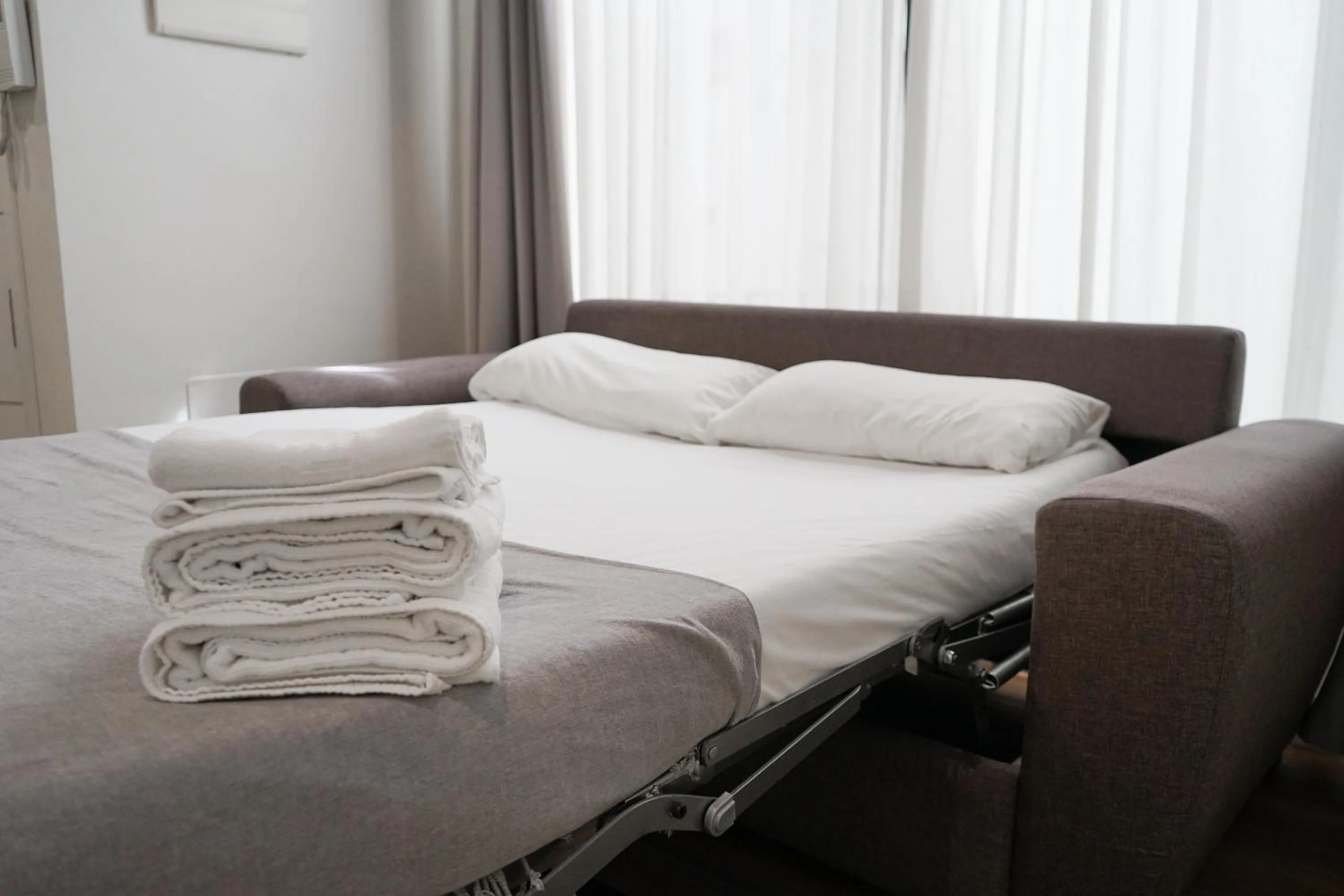 Bed in Aqua Apartments Málaga