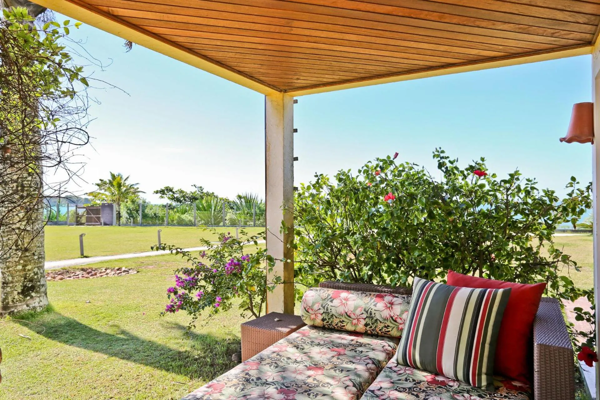 Patio in Estaleiro Guest House