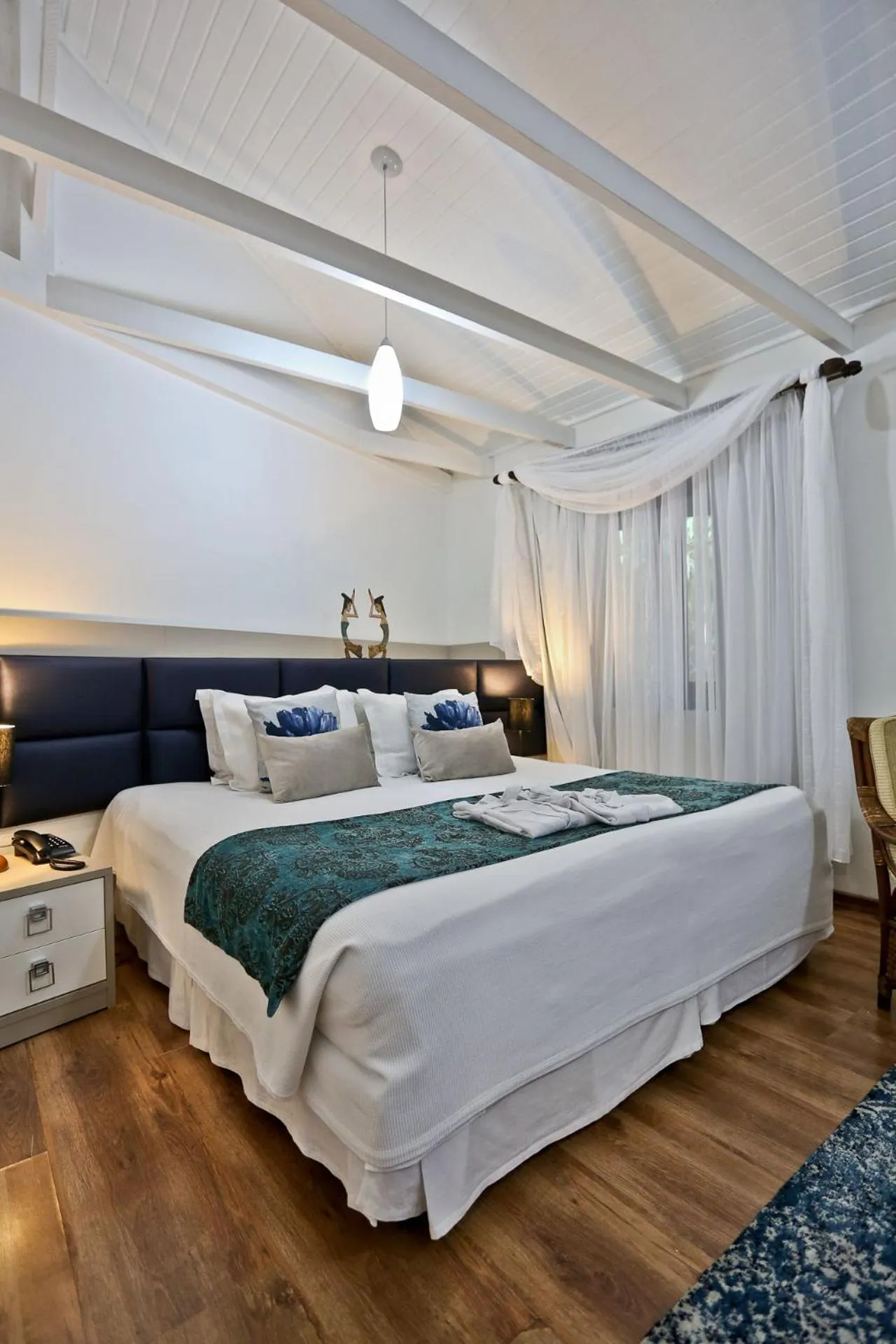 Photo of the whole room, Bed in Estaleiro Guest House