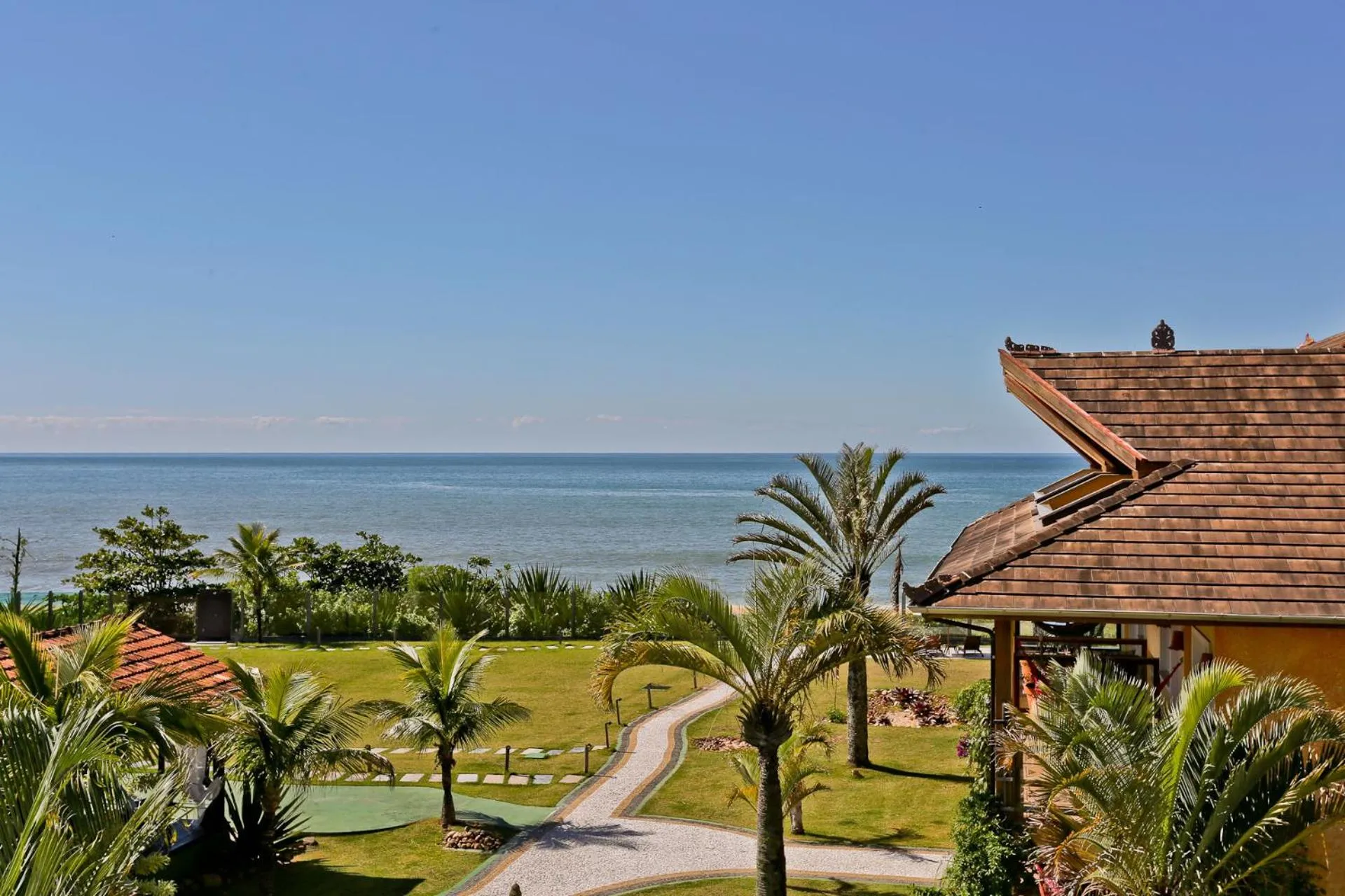 Garden in Estaleiro Guest House