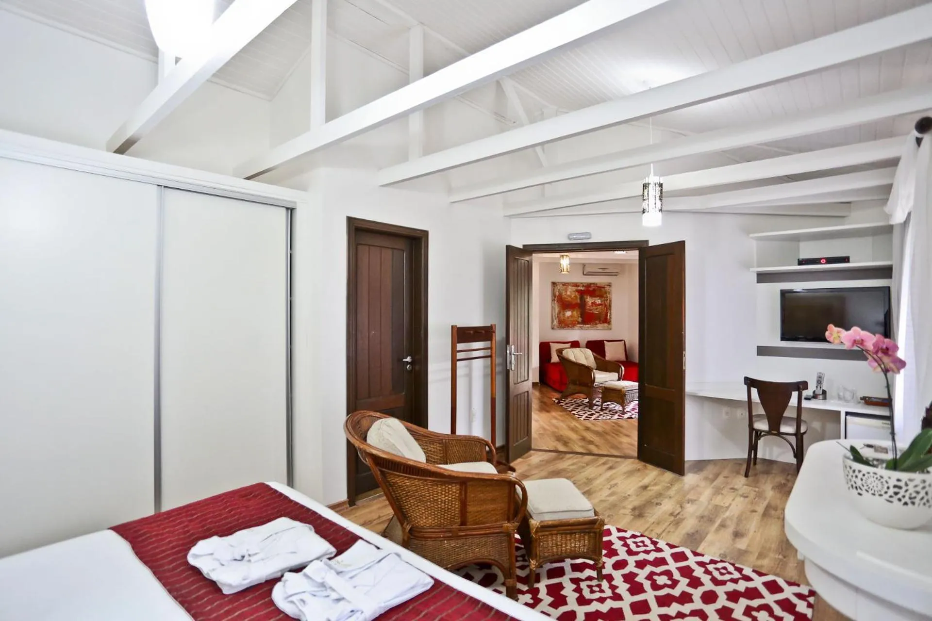 Photo of the whole room, Bed in Estaleiro Guest House