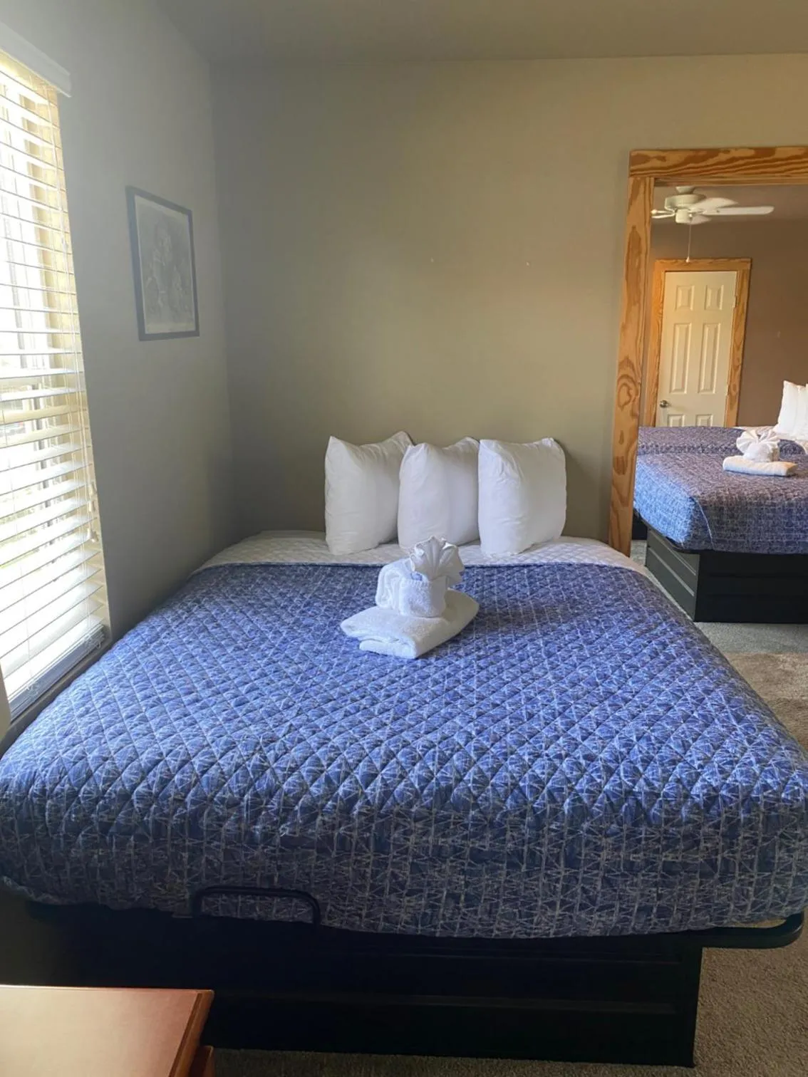 Bed in Scarborough Inn