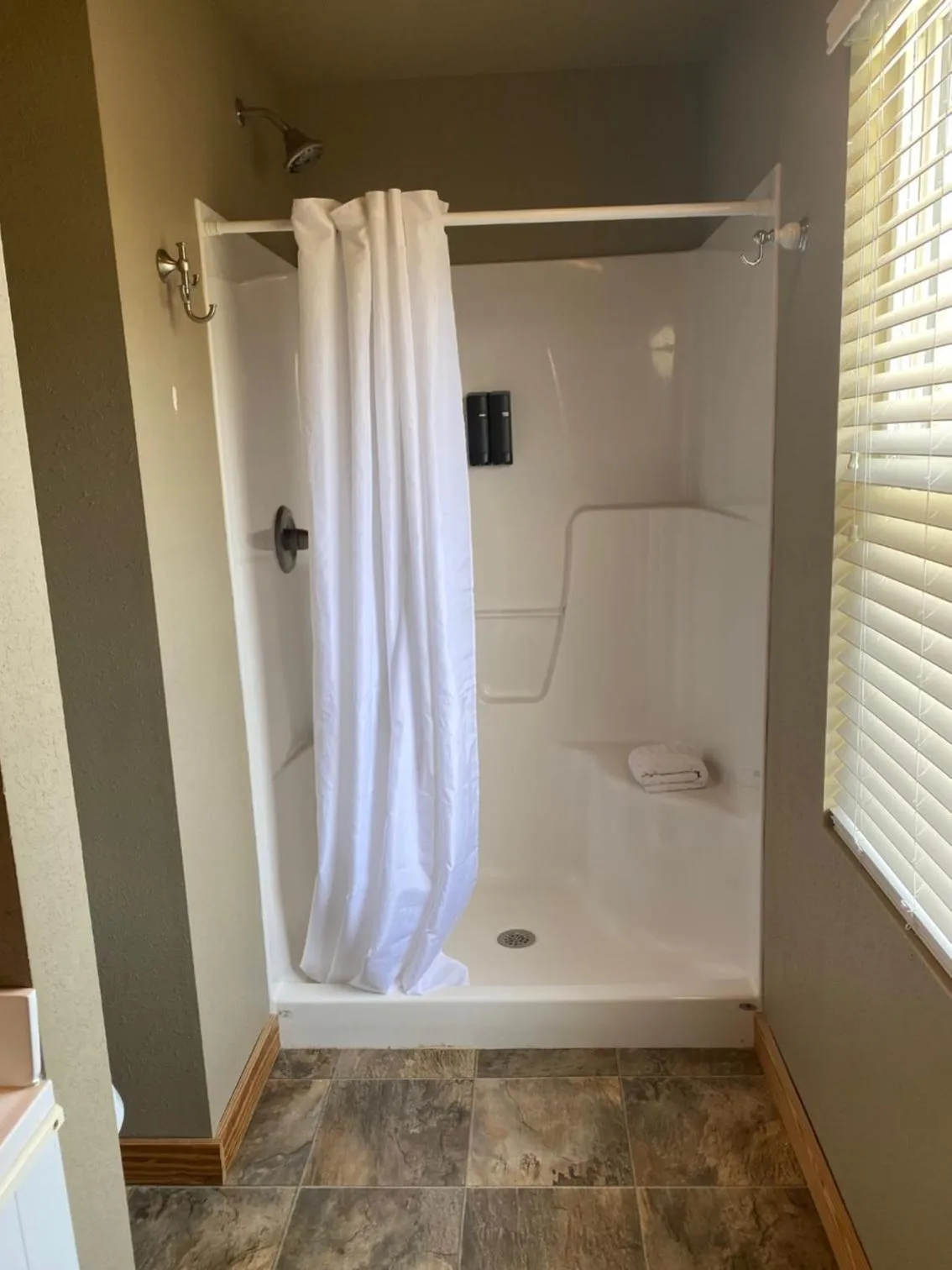 Bathroom in Scarborough Inn