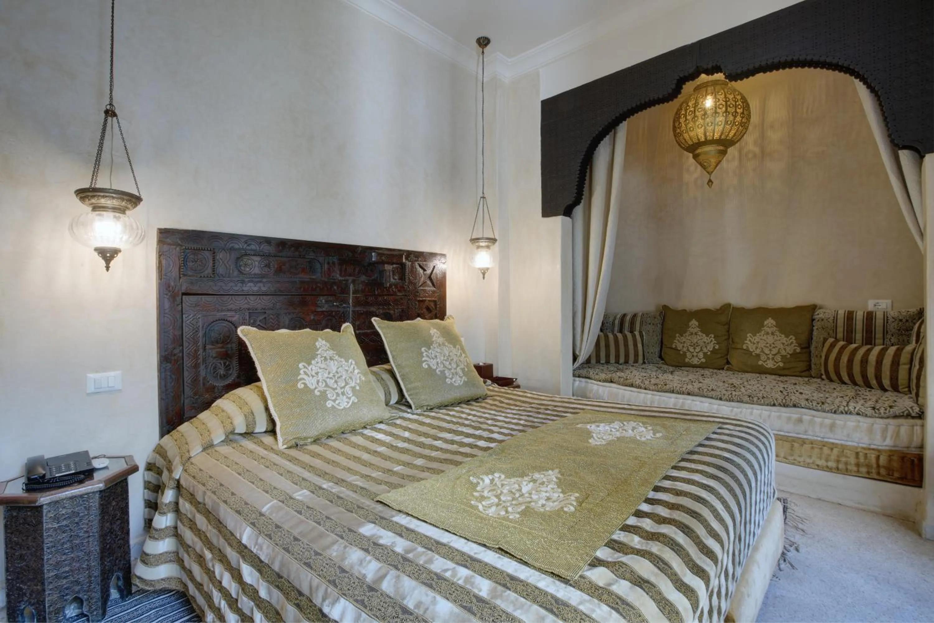 Bed in Riad Kheirredine