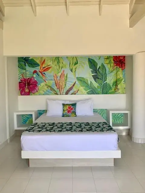 Triple Room with Balcony in Casa de las Flores tropical Triple Room with Balcony in Casa de las Flores tropical