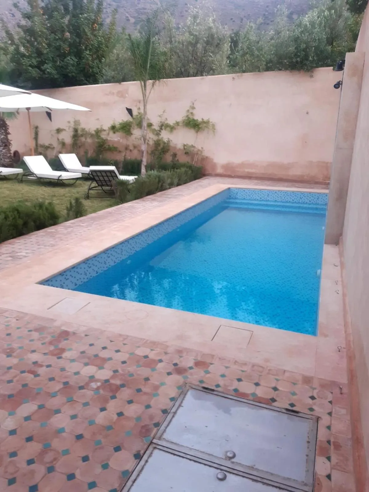 Swimming pool in Dar Ajgal