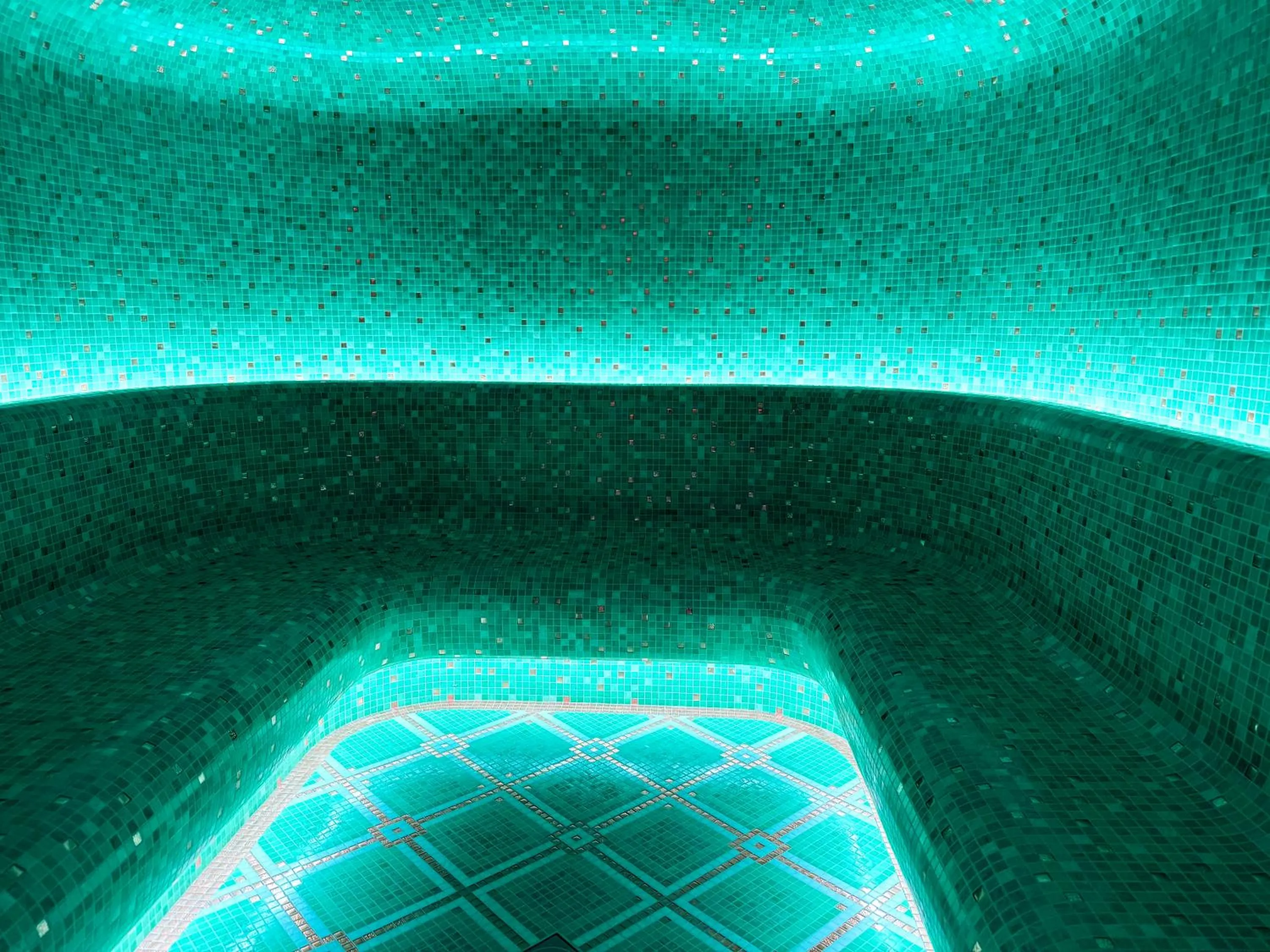 Spa and wellness centre/facilities in L'Hôtel du Collectionneur Paris