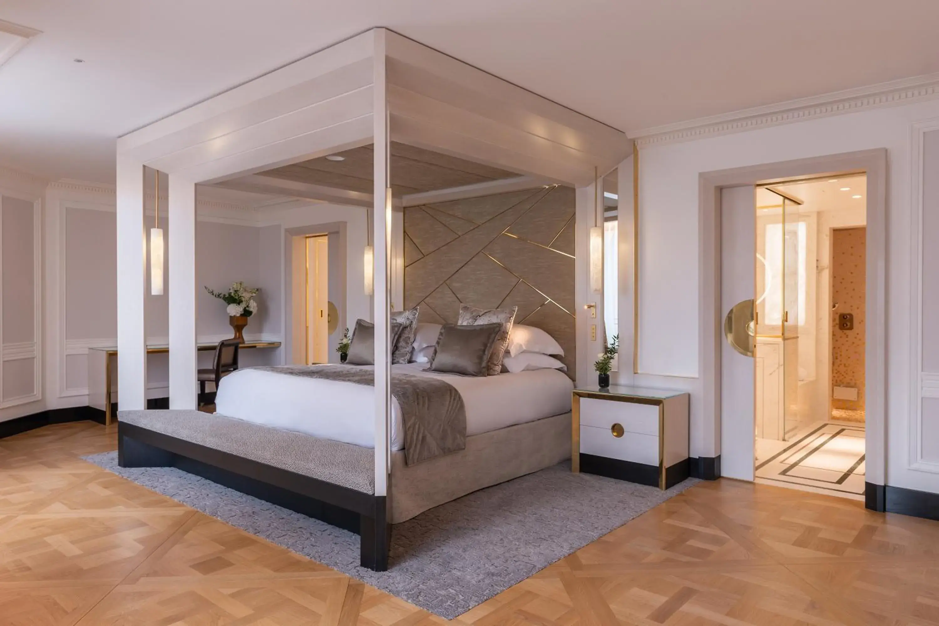 Triumph Apartment in L'Hôtel du Collectionneur Paris Triumph Apartment in L'Hôtel du Collectionneur Paris