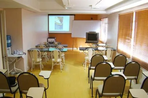 Business facilities in San Remo Hotel