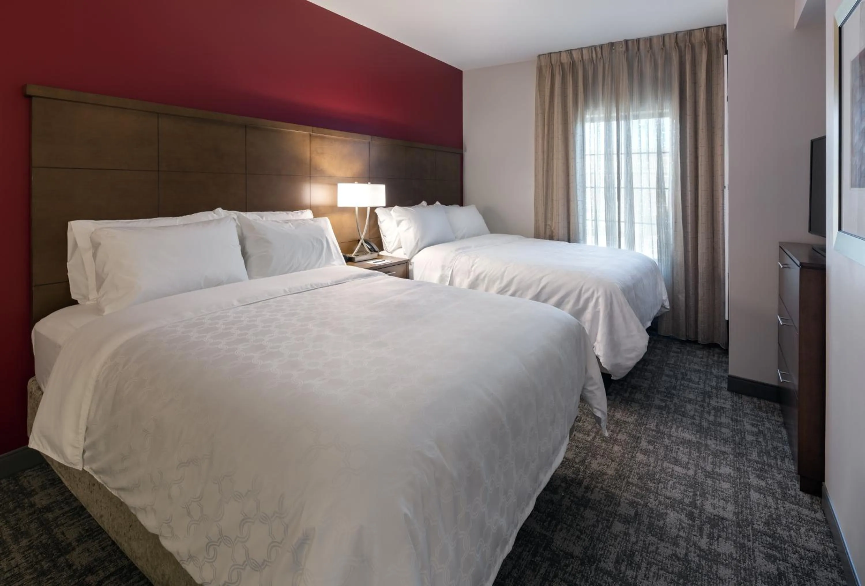 Bed in Staybridge Suites - Phoenix – Biltmore Area by IHG