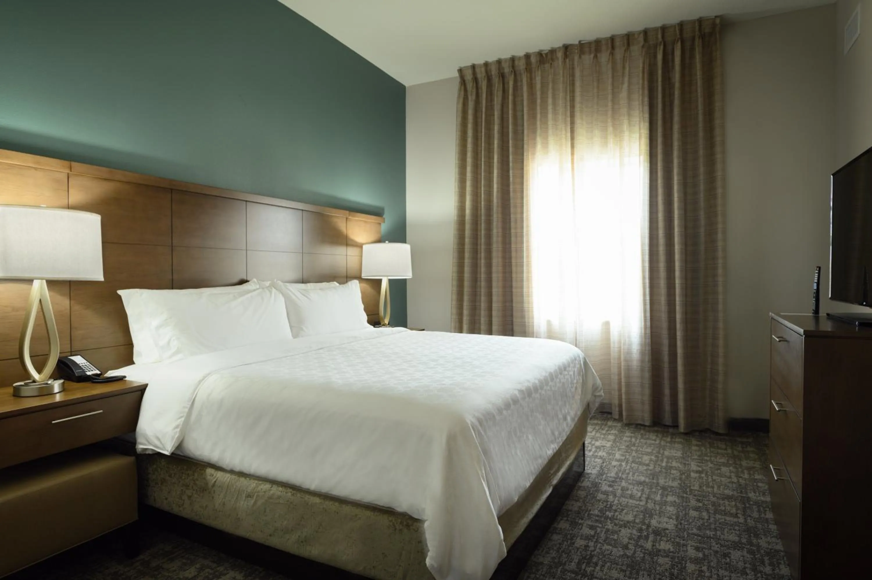 Photo of the whole room, Bed in Staybridge Suites - Vero Beach by IHG