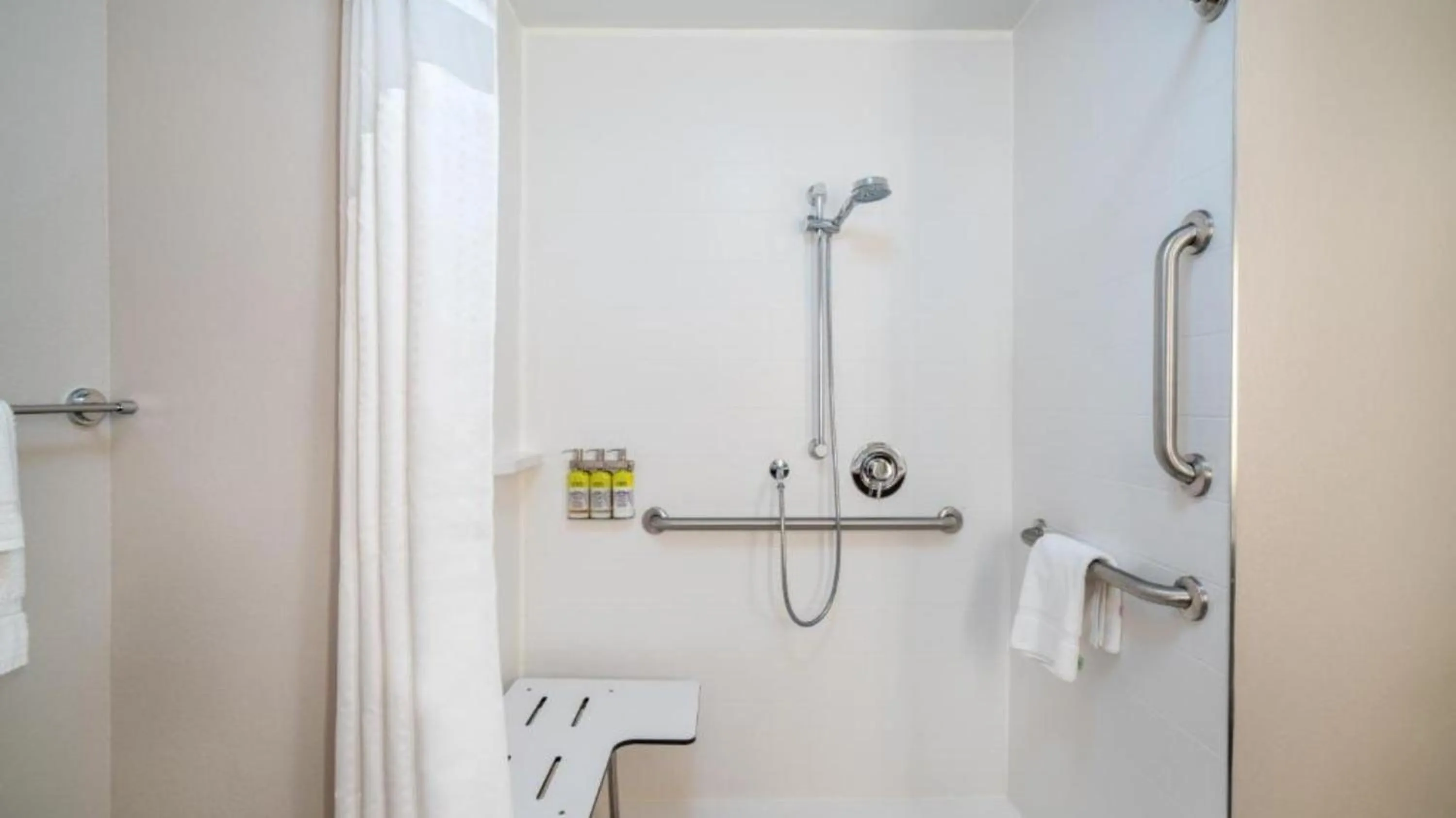 Shower in Holiday Inn Express & Suites - Nashville MetroCenter Downtown by IHG