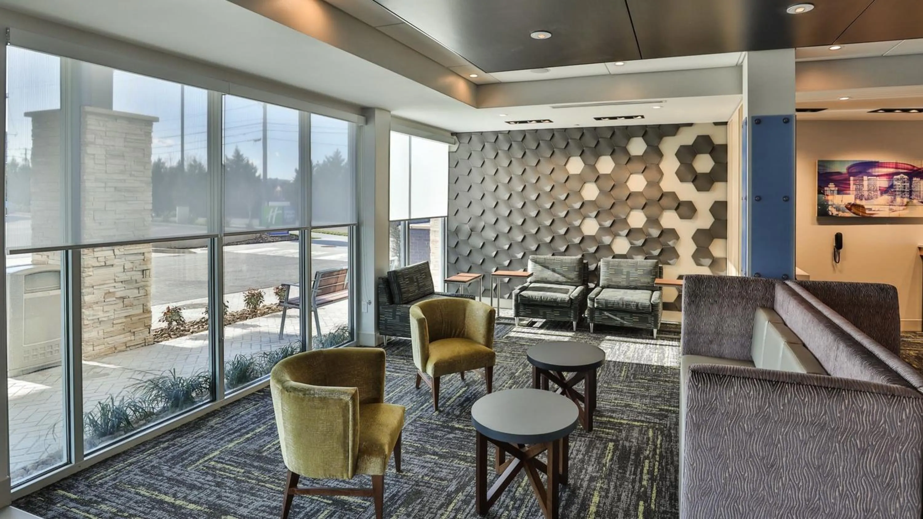 Property building in Holiday Inn Express & Suites - Nashville MetroCenter Downtown by IHG