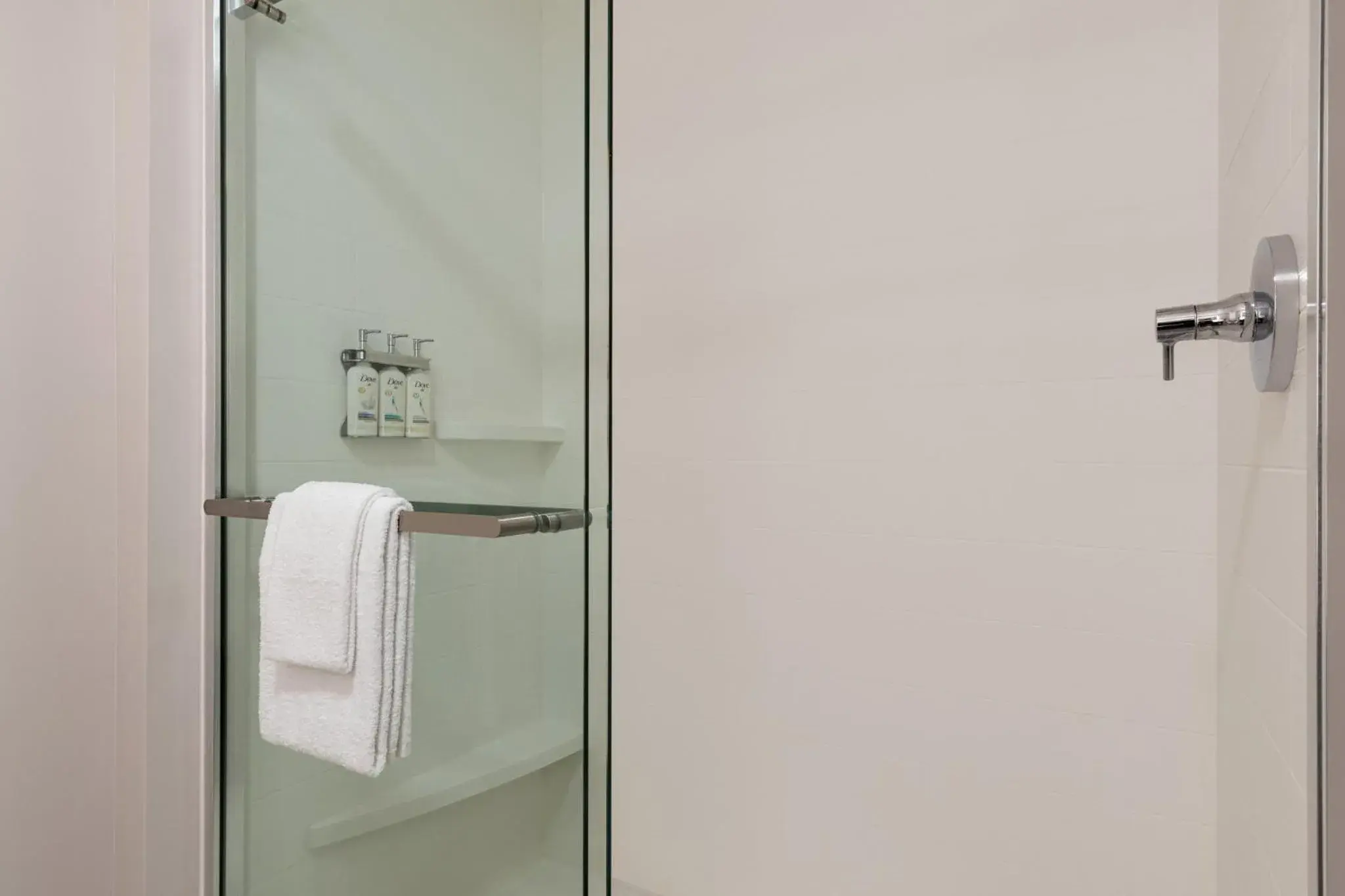 Queen Suite with Two Queen Beds in Holiday Inn Express & Suites - Dalton - Walnut Ave by IHG Queen Suite with Two Queen Beds in Holiday Inn Express & Suites - Dalton - Walnut Ave by IHG