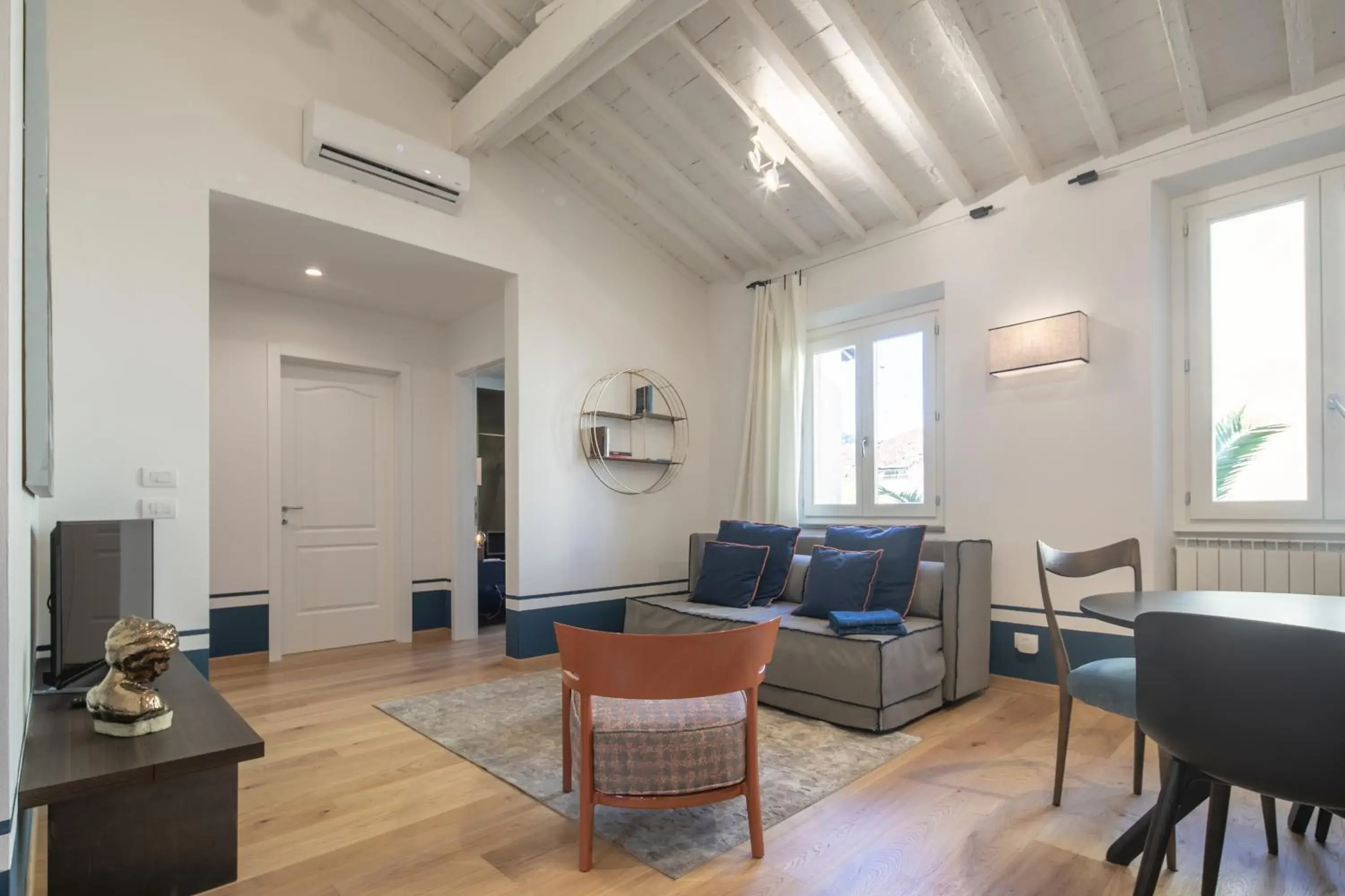 Nerli Prestige by Mmega Nerli Prestige by Mmega