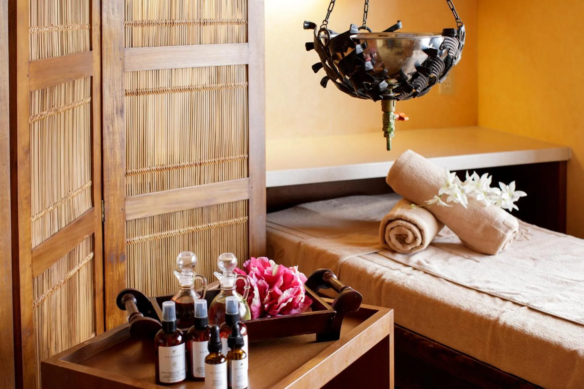 Massage, Bed in Sendai Royal Park Hotel