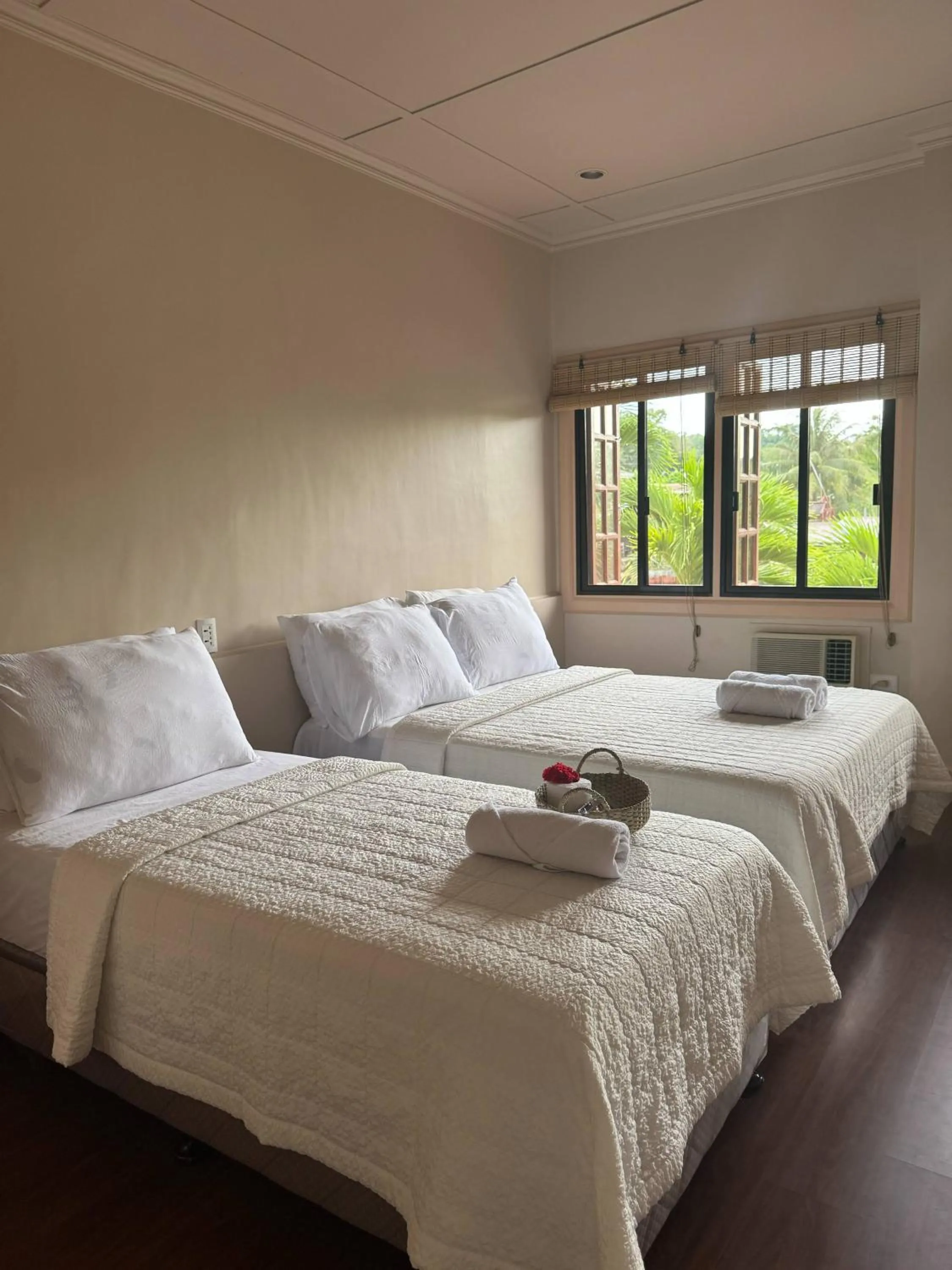 Bed in Stefanie Grace Inn