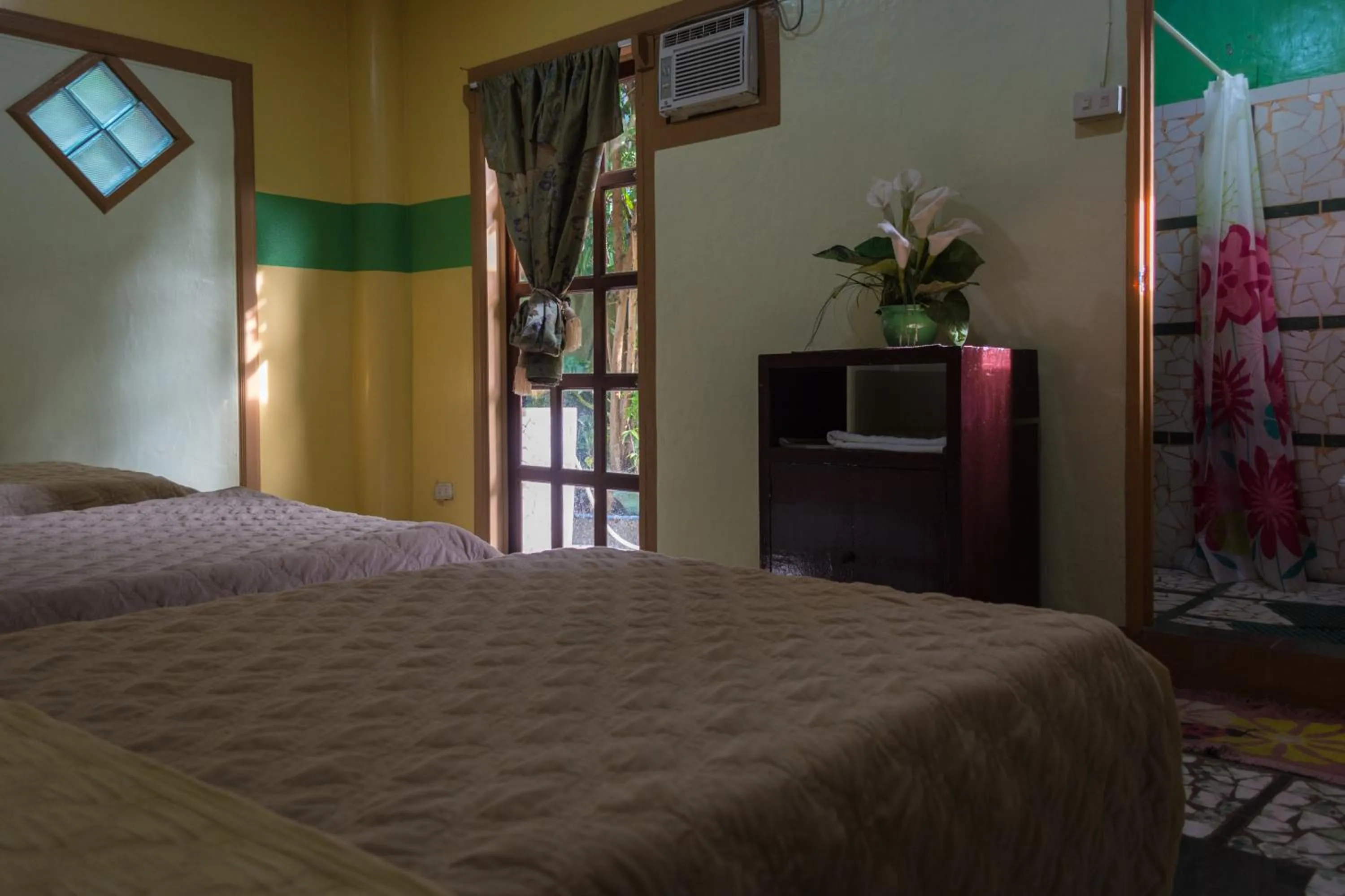 Bed in Stefanie Grace Inn