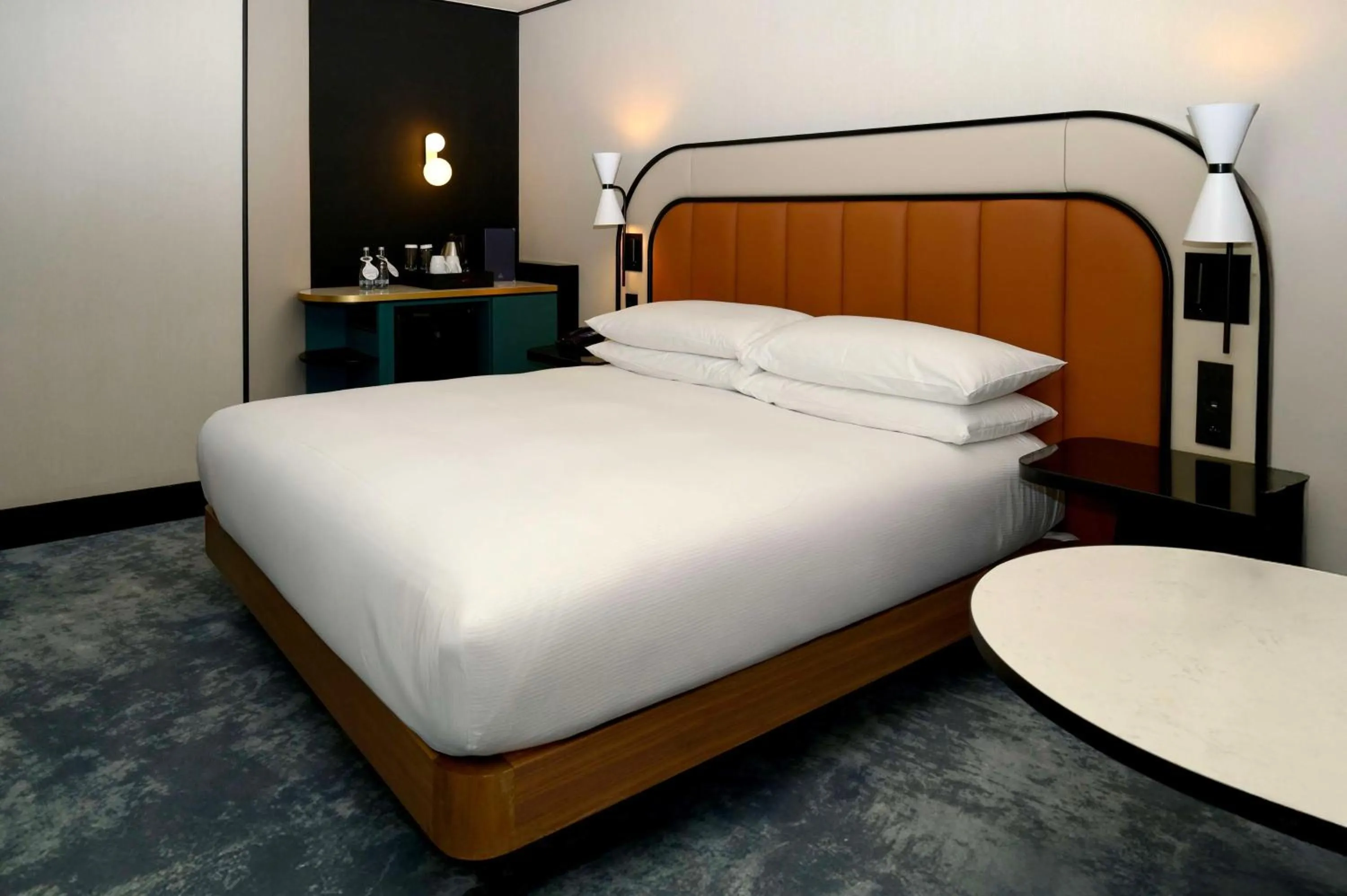 Bed in Hilton Paris La Défense