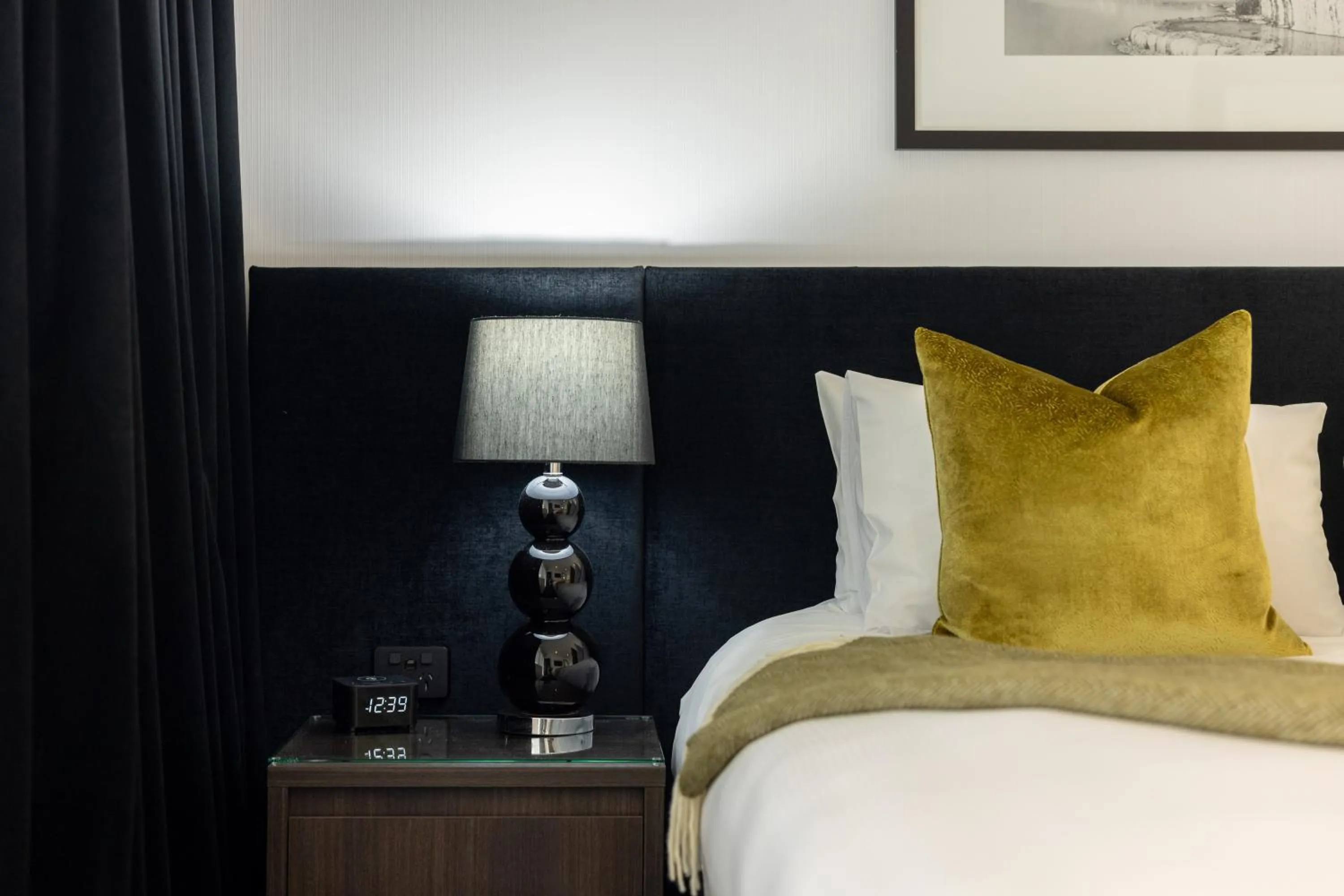 Bed in Regent of Rotorua Boutique Hotel