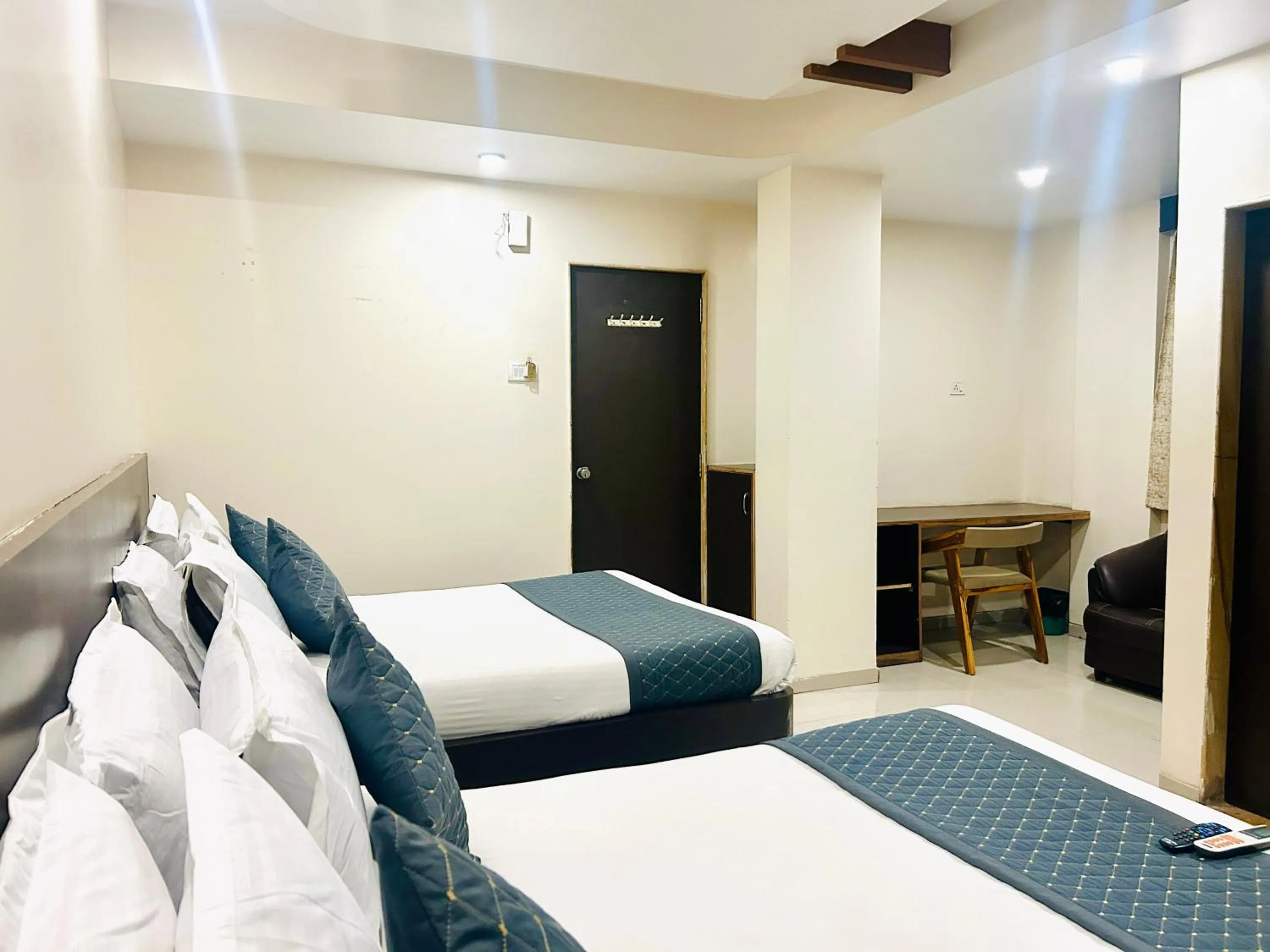 Bedroom, Bed in Hotel Krishna Sai Kutir