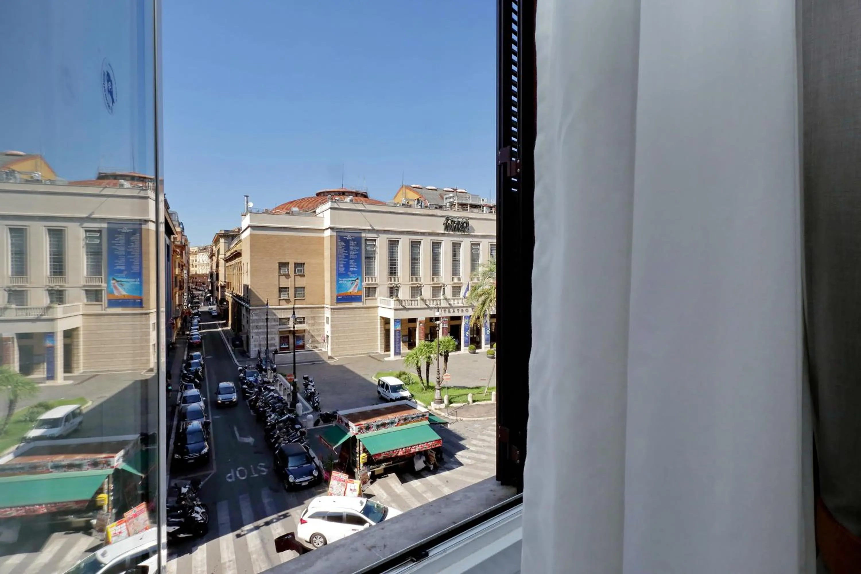 View (from property/room) in Opera 58 - Teatro dell'Opera Suites