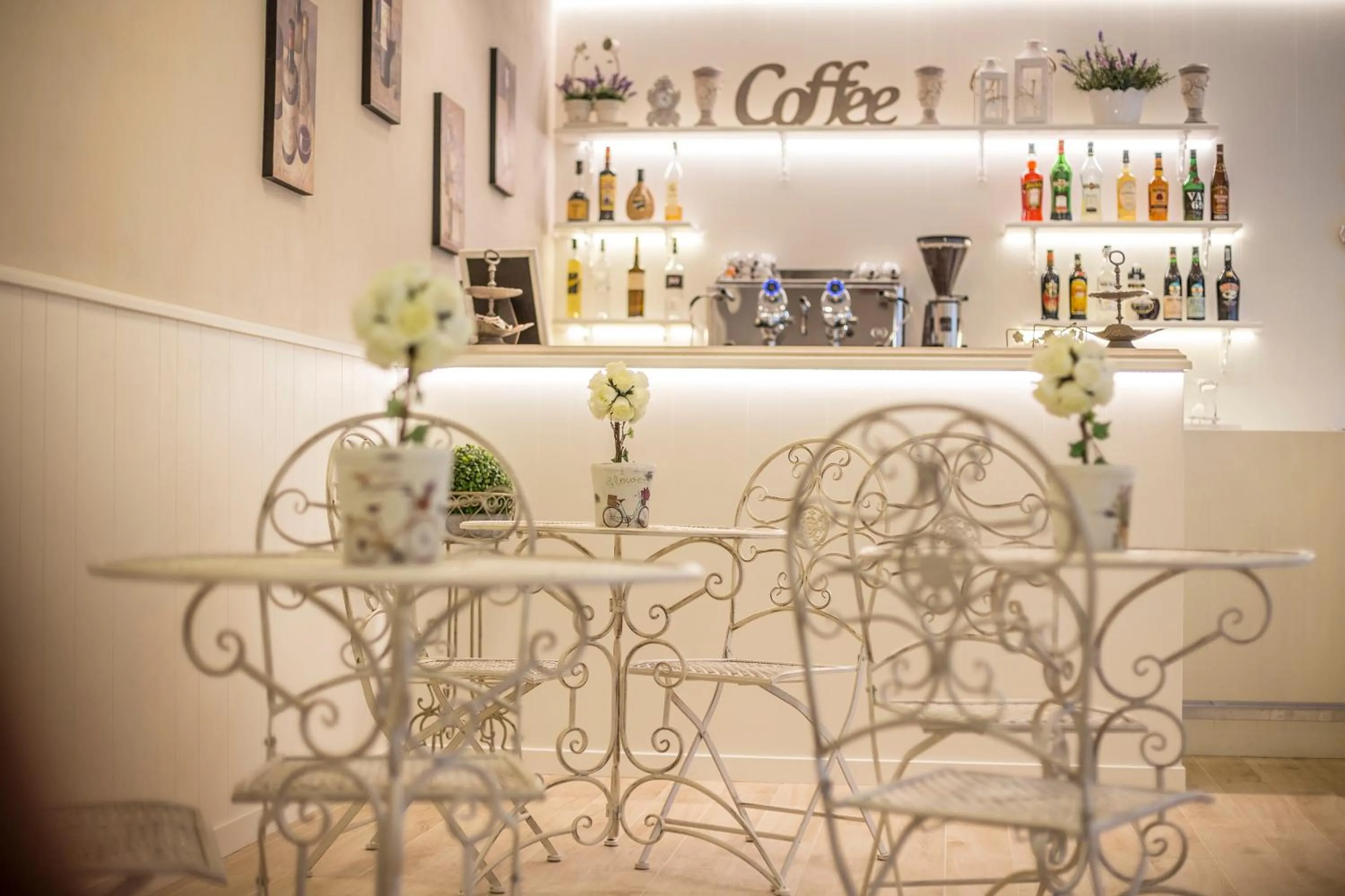 Lounge or bar in Hotel Ronchi