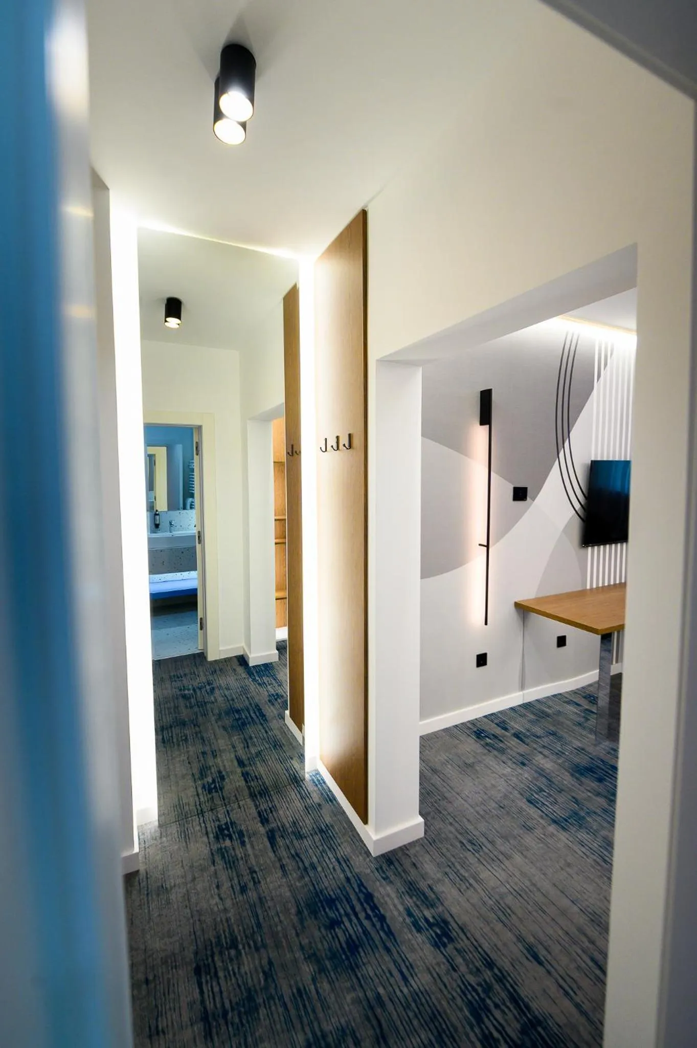 TV and multimedia in Hotel Bavaria