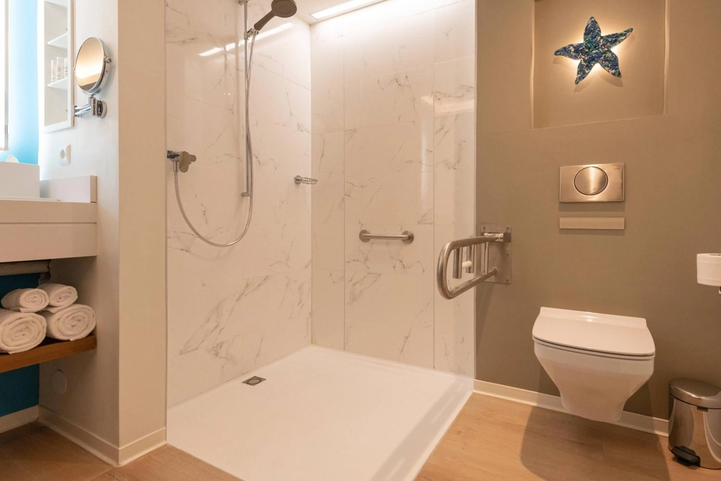 Bathroom in Curaçao Marriott Beach Resort