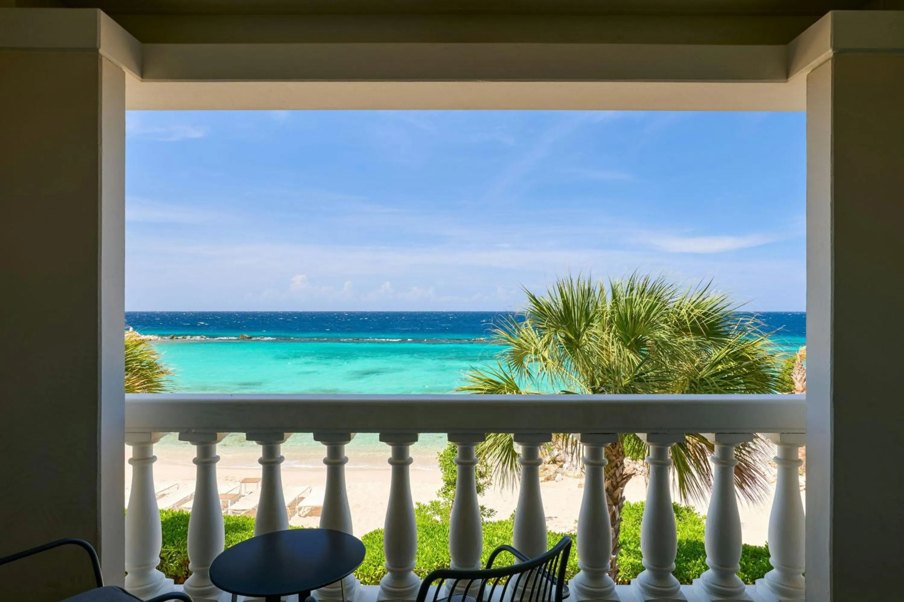 Photo of the whole room in Curaçao Marriott Beach Resort