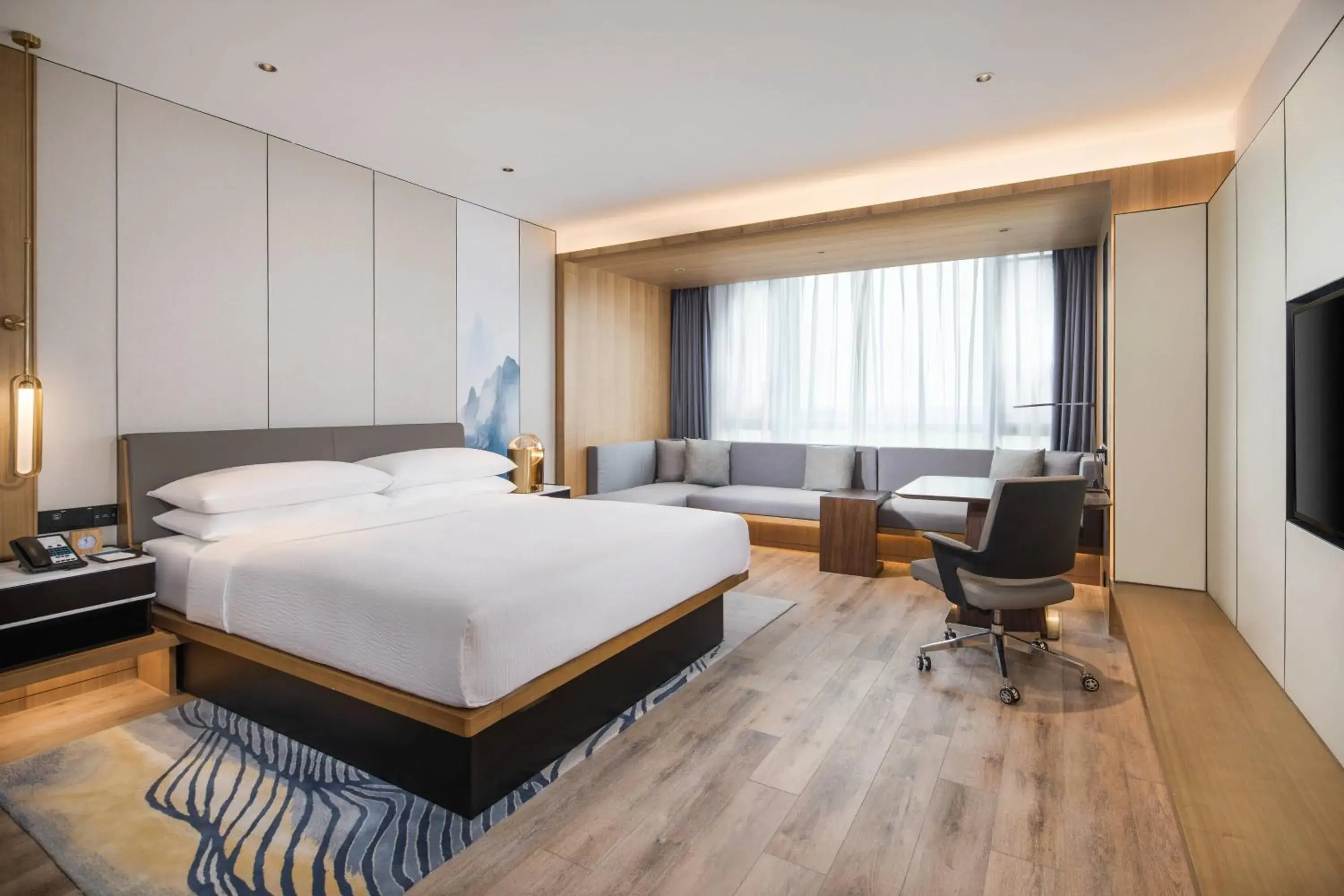 STANDARD KING, Guest room, 1 King, Garden view - single occupancy in Fairfield by Marriott Taizhou Bay STANDARD KING, Guest room, 1 King, Garden view - single occupancy in Fairfield by Marriott Taizhou Bay