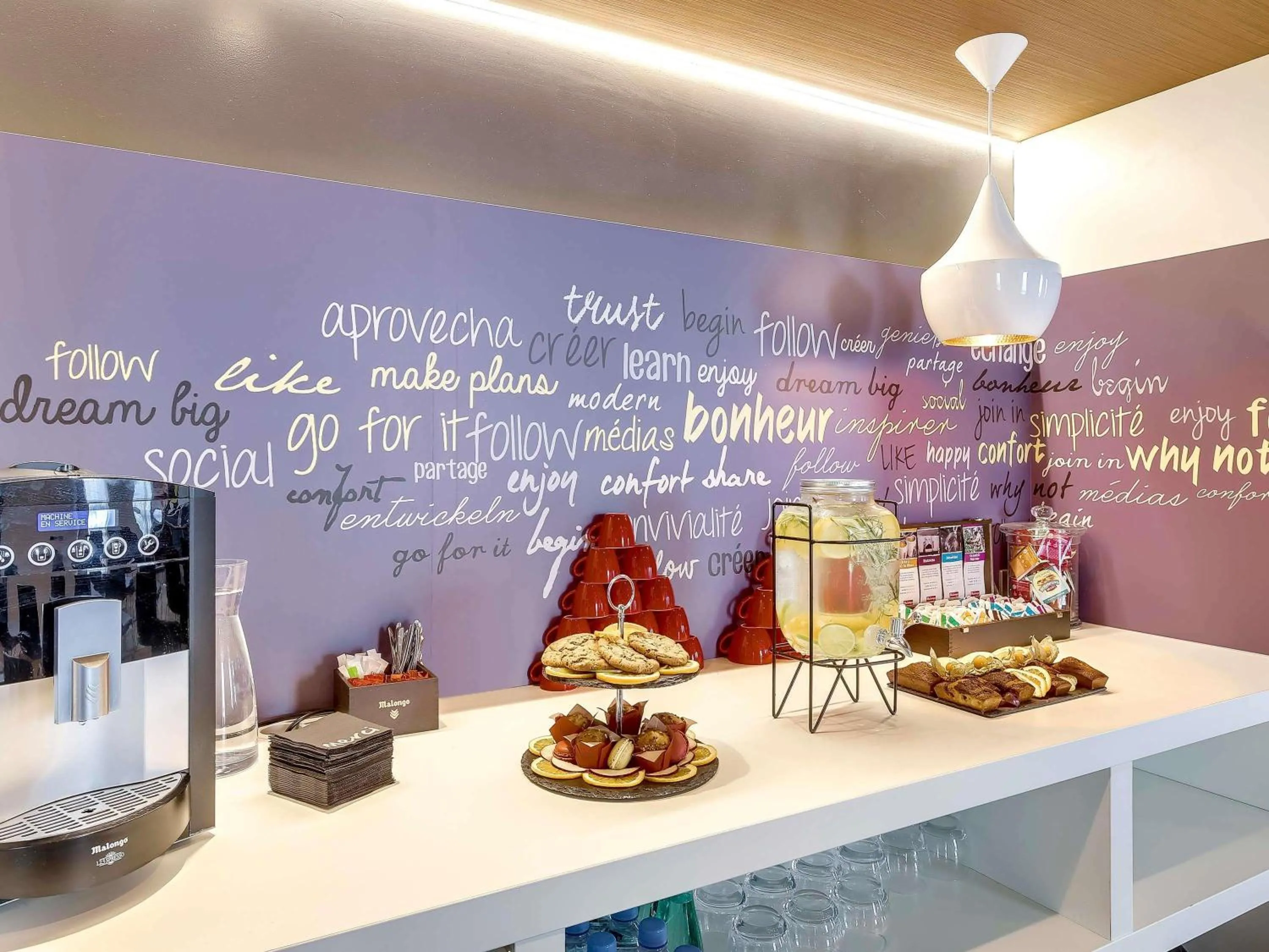 Meeting/conference room in ibis Paris Coeur d'Orly Airport