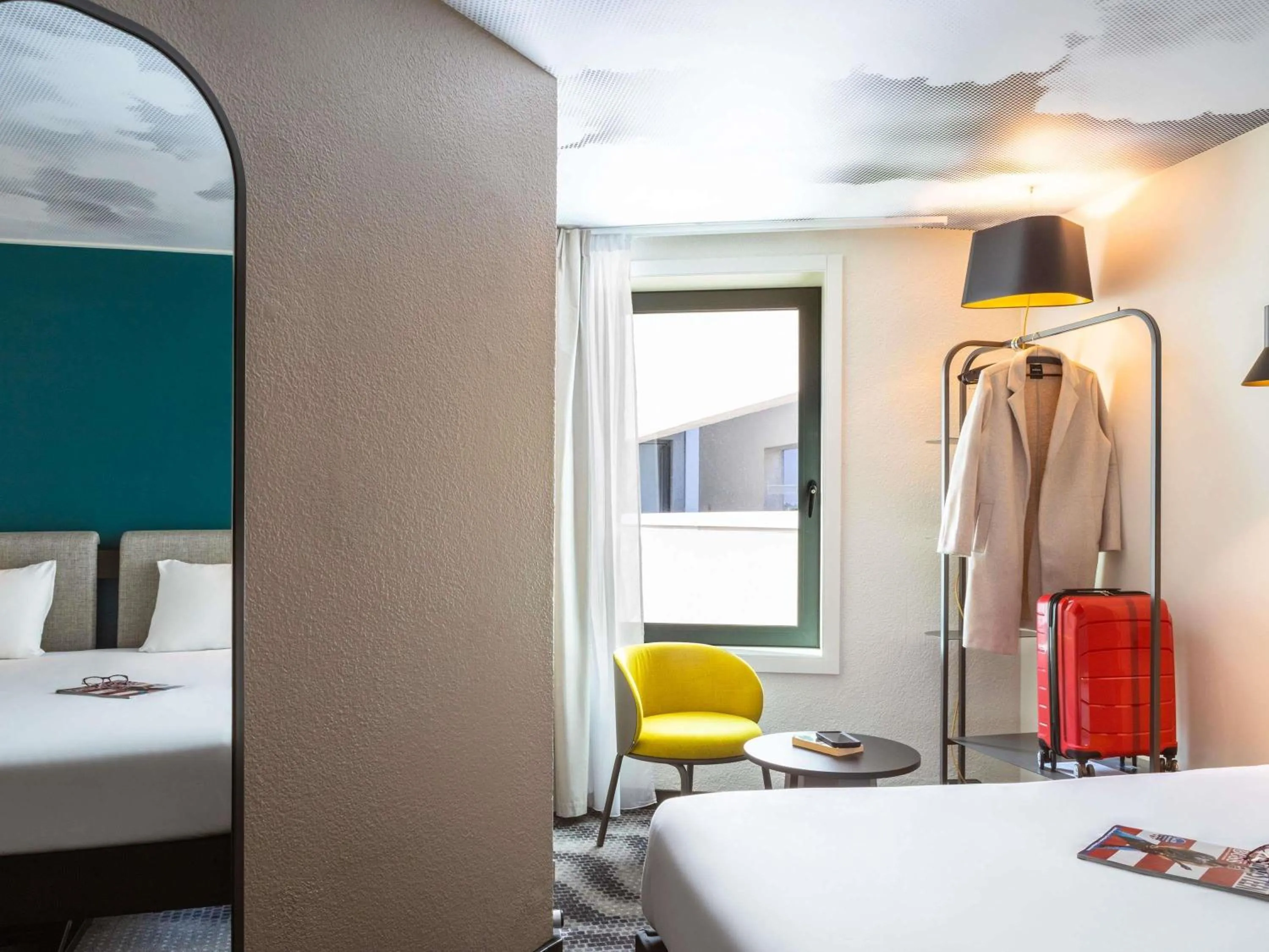 Bedroom, Bed in ibis Paris Coeur d'Orly Airport