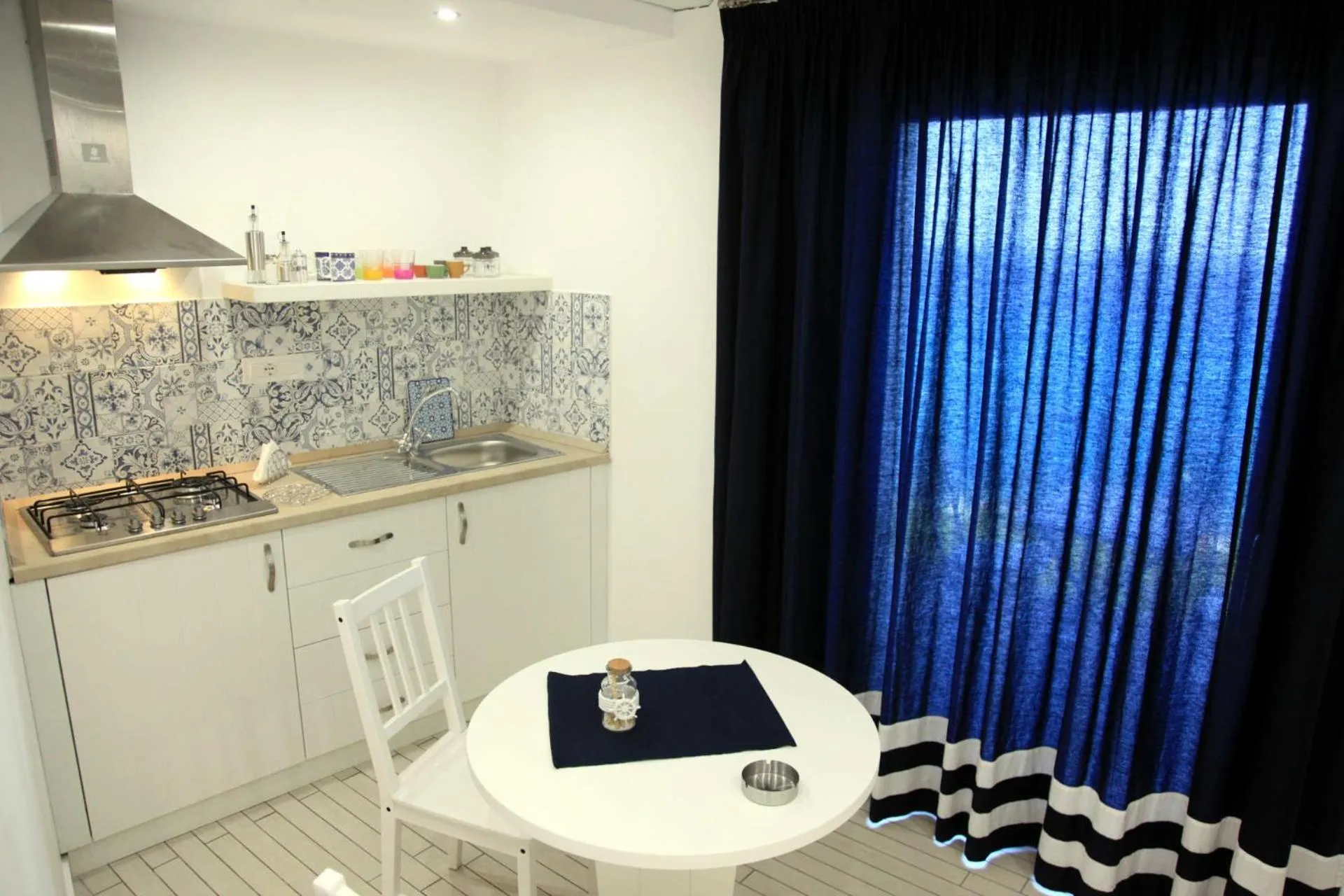 Kitchen or kitchenette in Le Tolde del Corallone