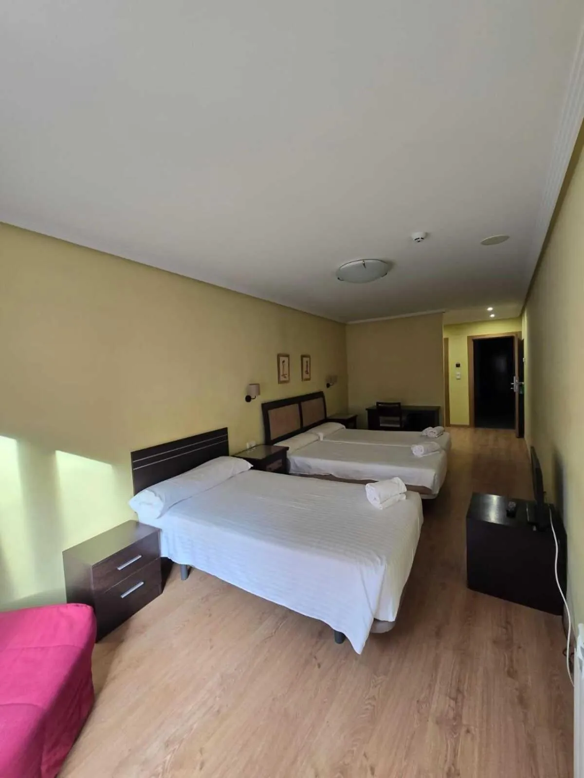 Bed in HOTEL EL ROBLE PALENTINO