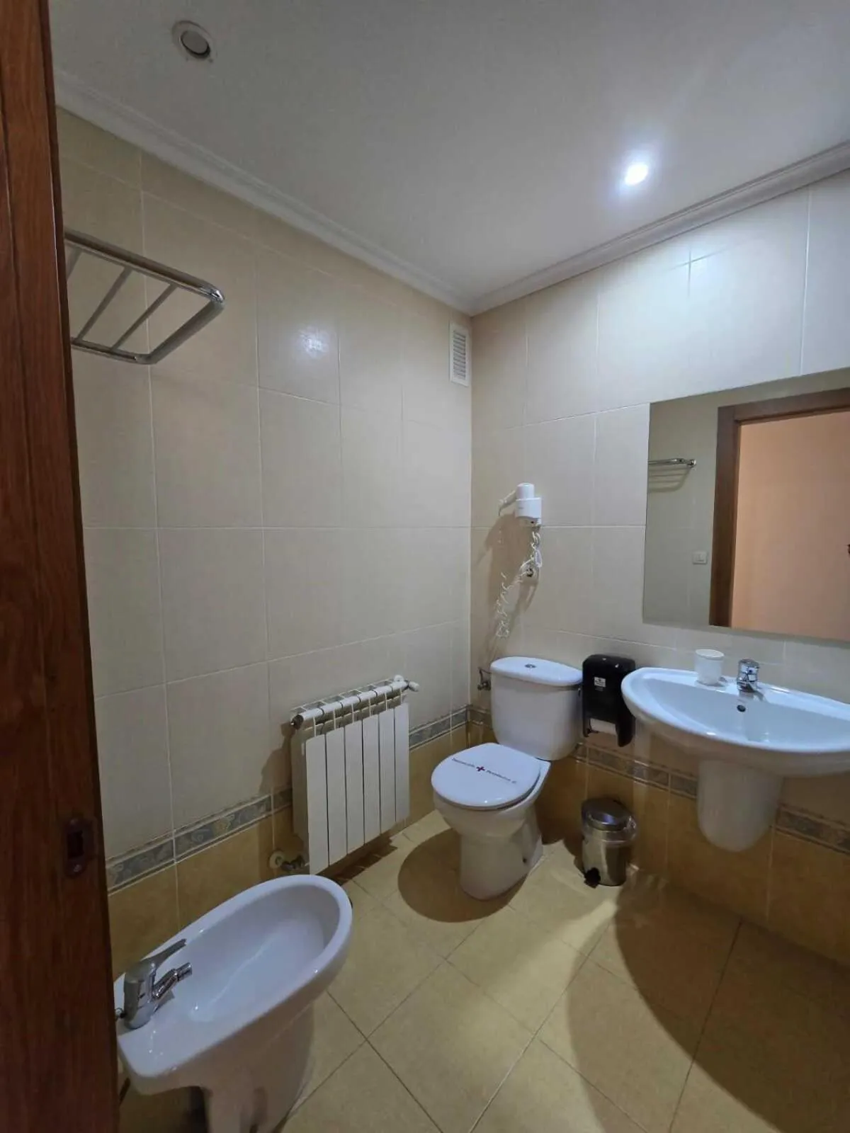 HOTEL EL ROBLE PALENTINO