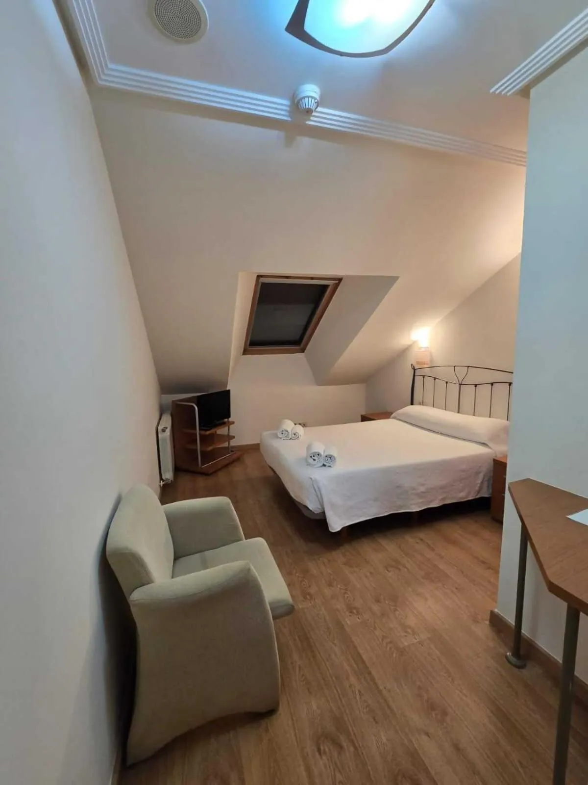 Bed in Hotel el roble palentino