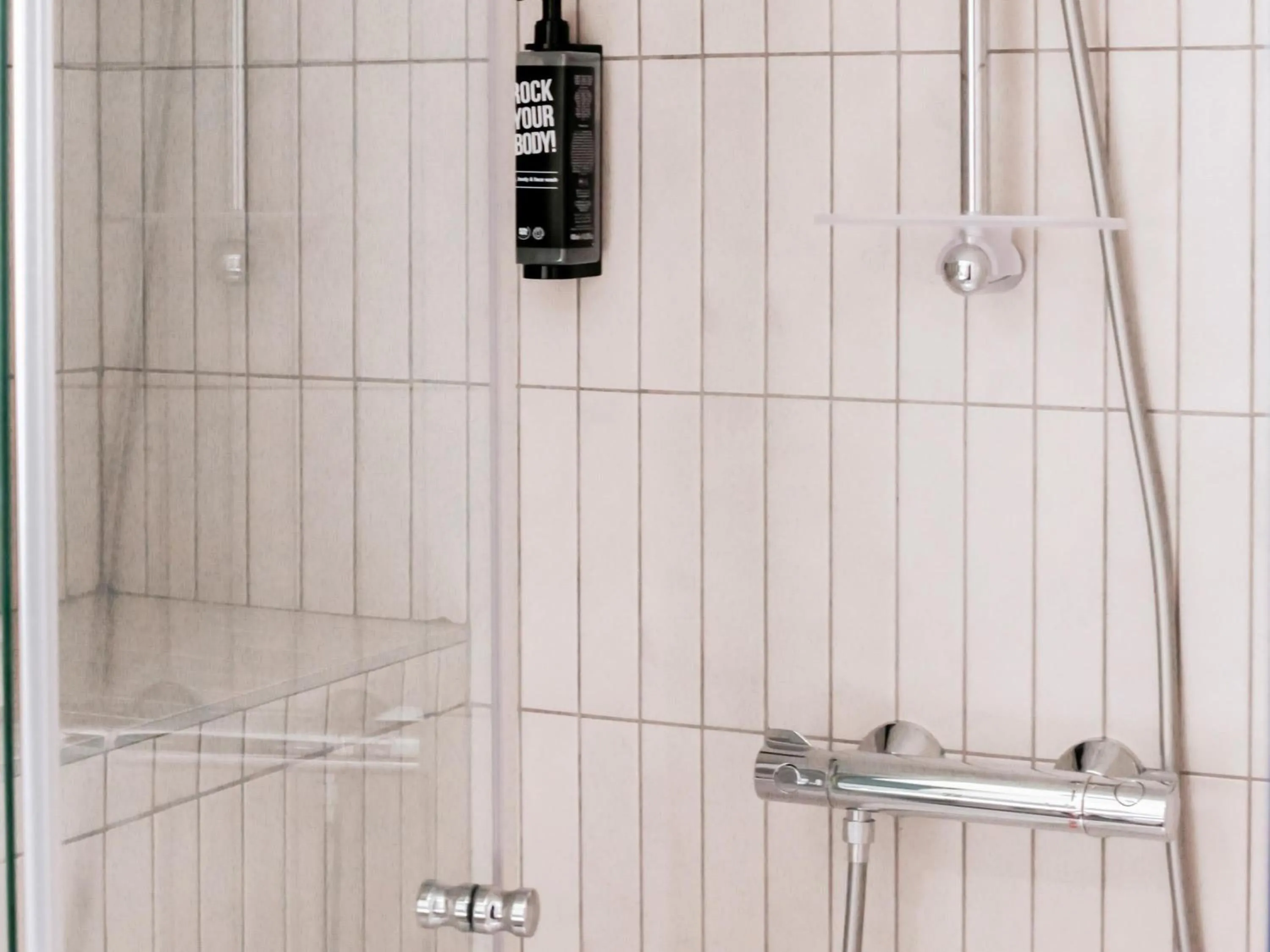 Bedroom in ibis La Rochelle Centre Historique