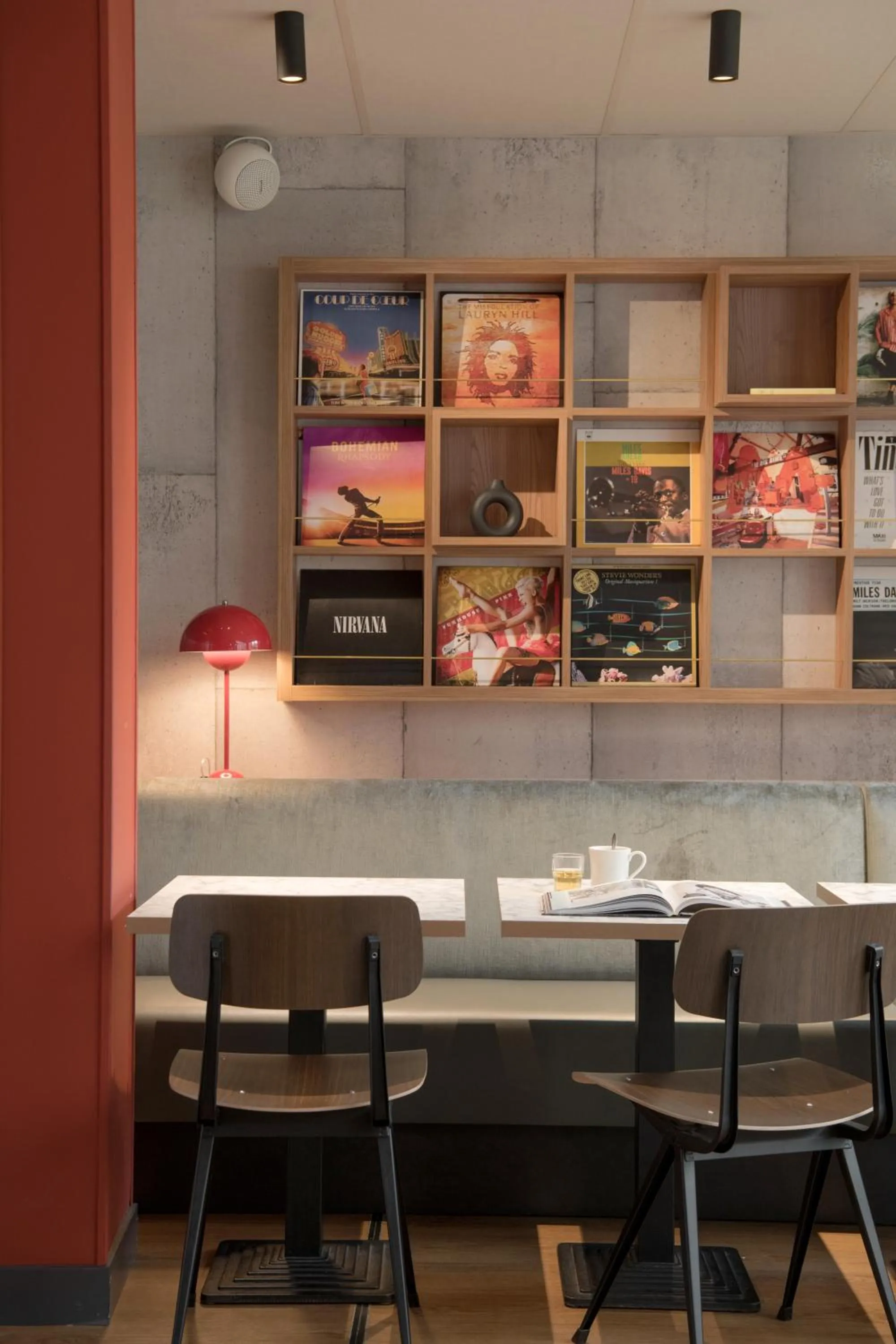 Lobby or reception in ibis Rueil-Malmaison Centre