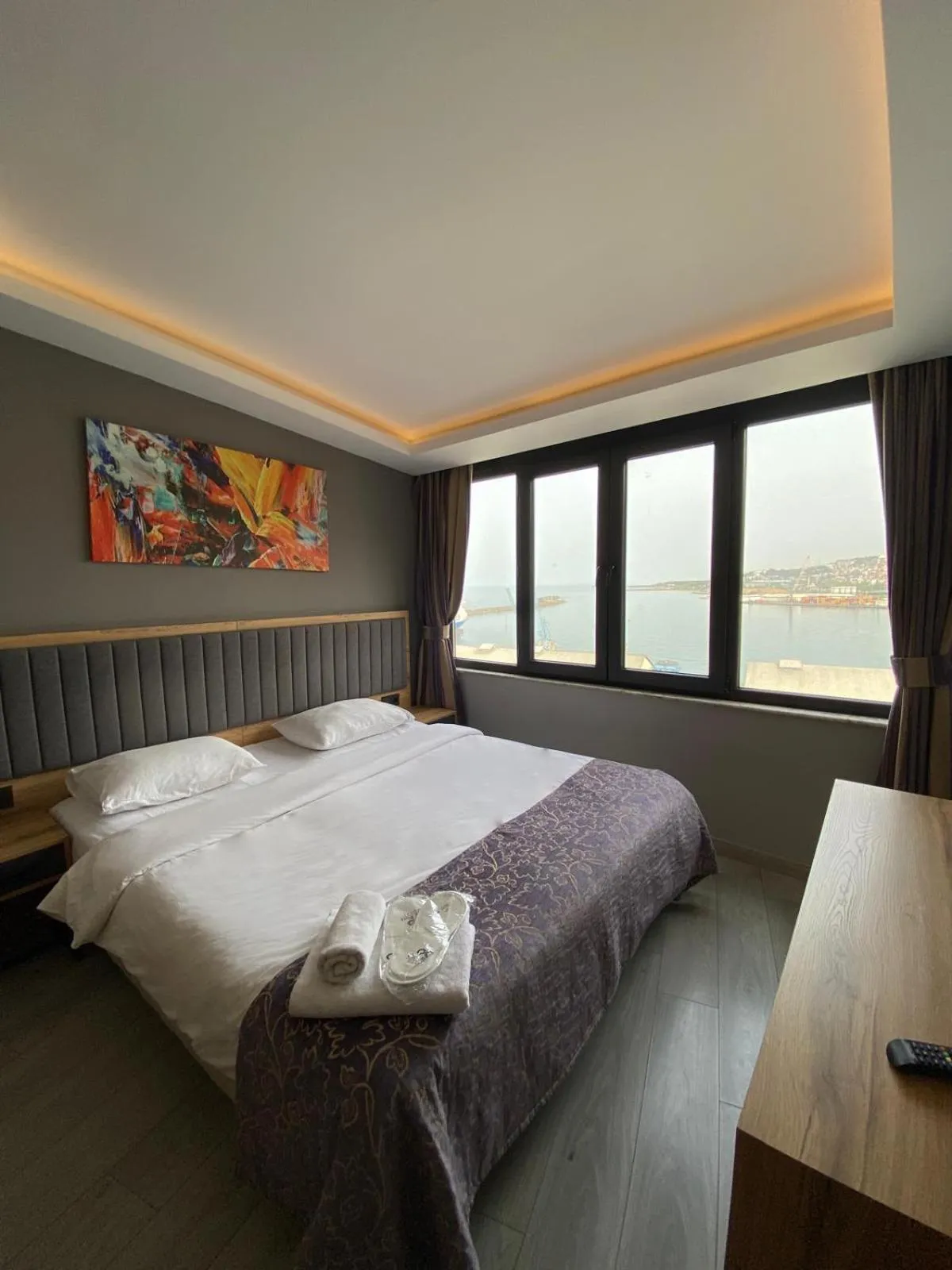 Bed in City Port Hotel Trabzon